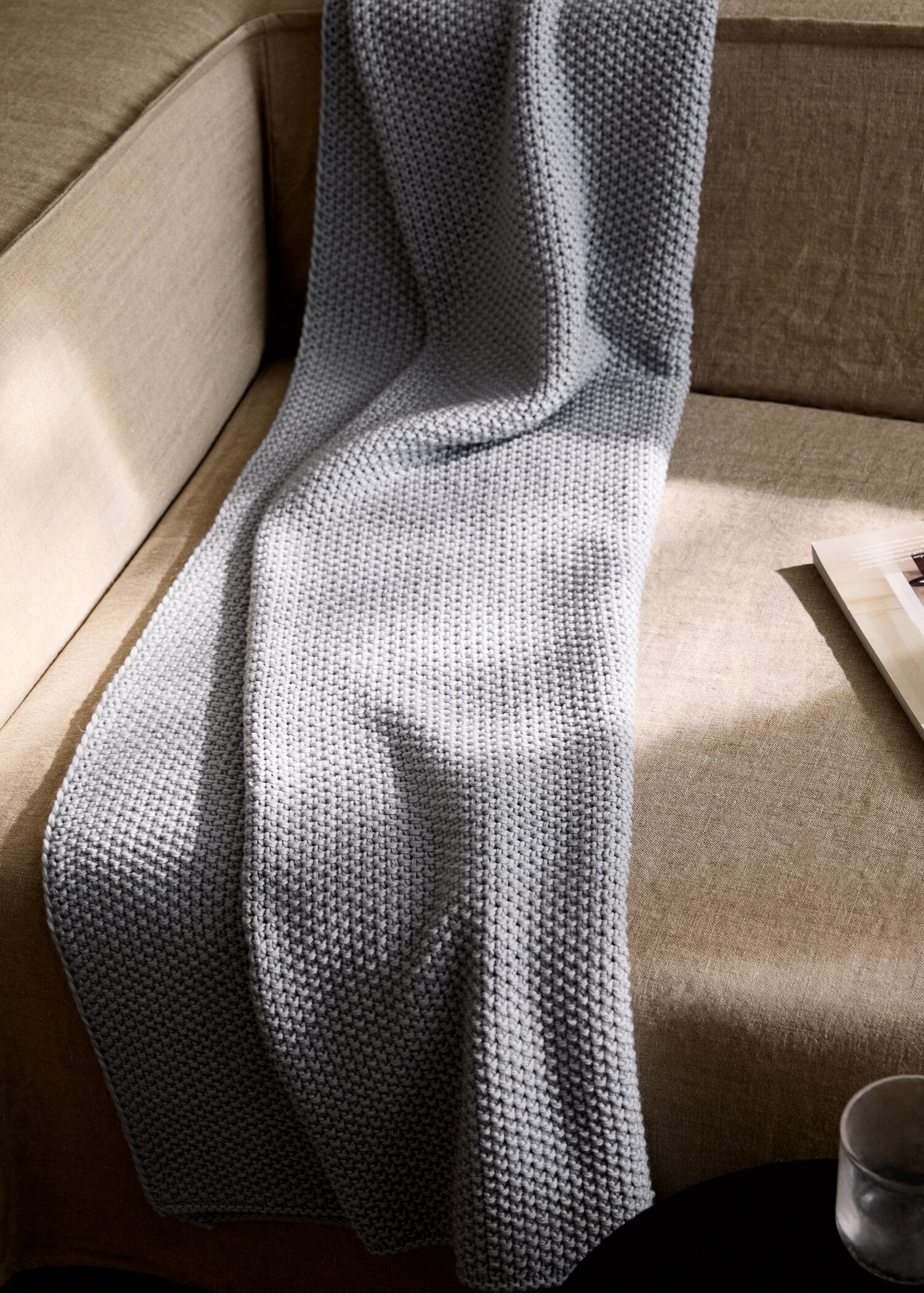 Knitted blanket with design - General plane