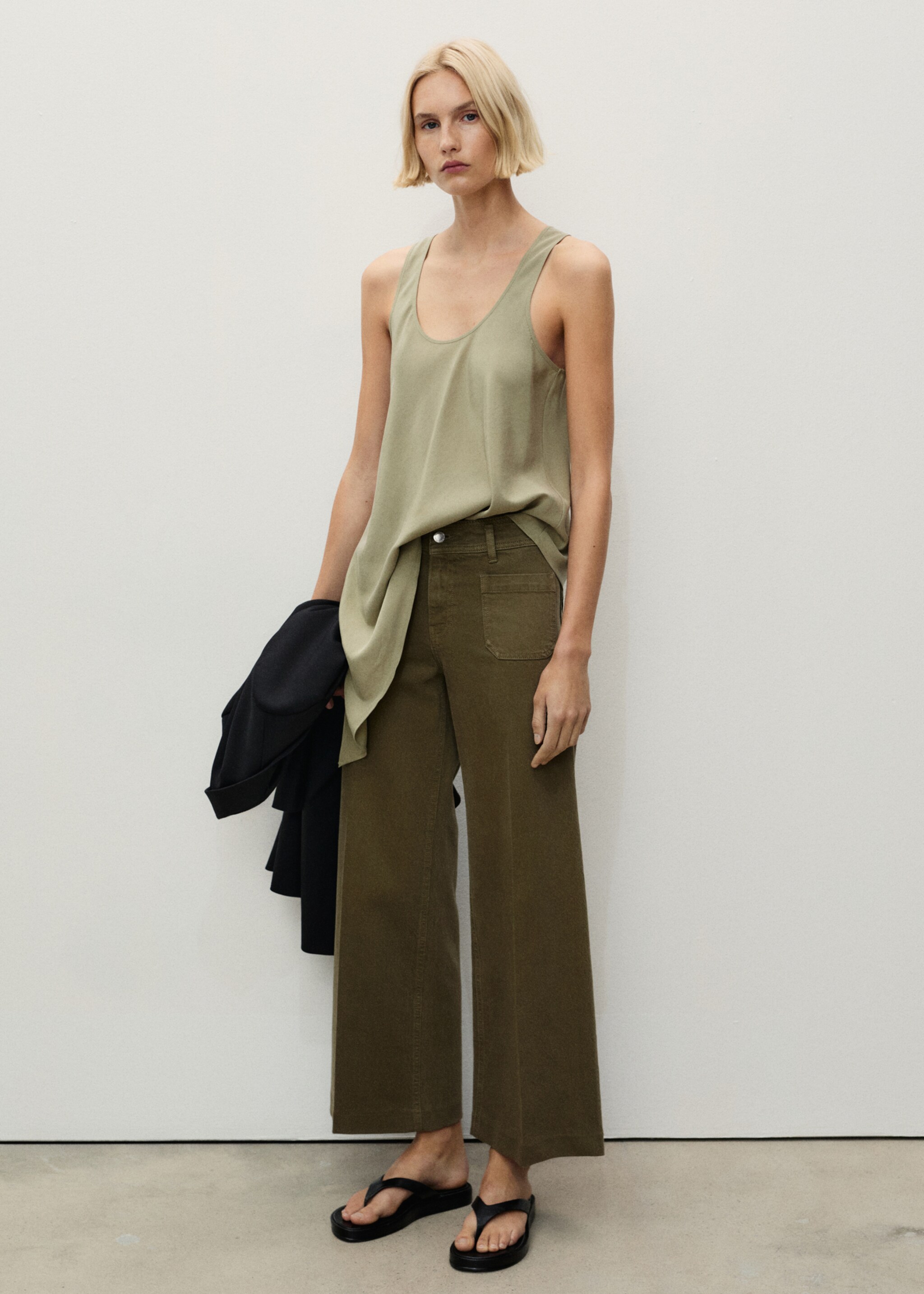 Wide leg jeans with pockets - General plane, Khaki. Ref: 87024084-00.
