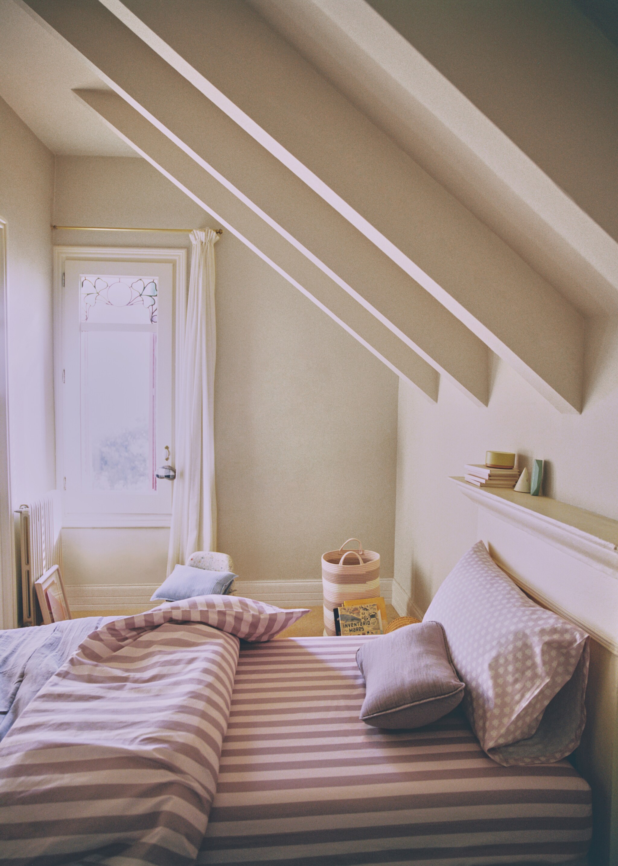 Grof gestreept hoeslaken van perkalkatoen voor kinderbed 90 cm - Overzichtstekening, Roze. Ref: 87024088-00.