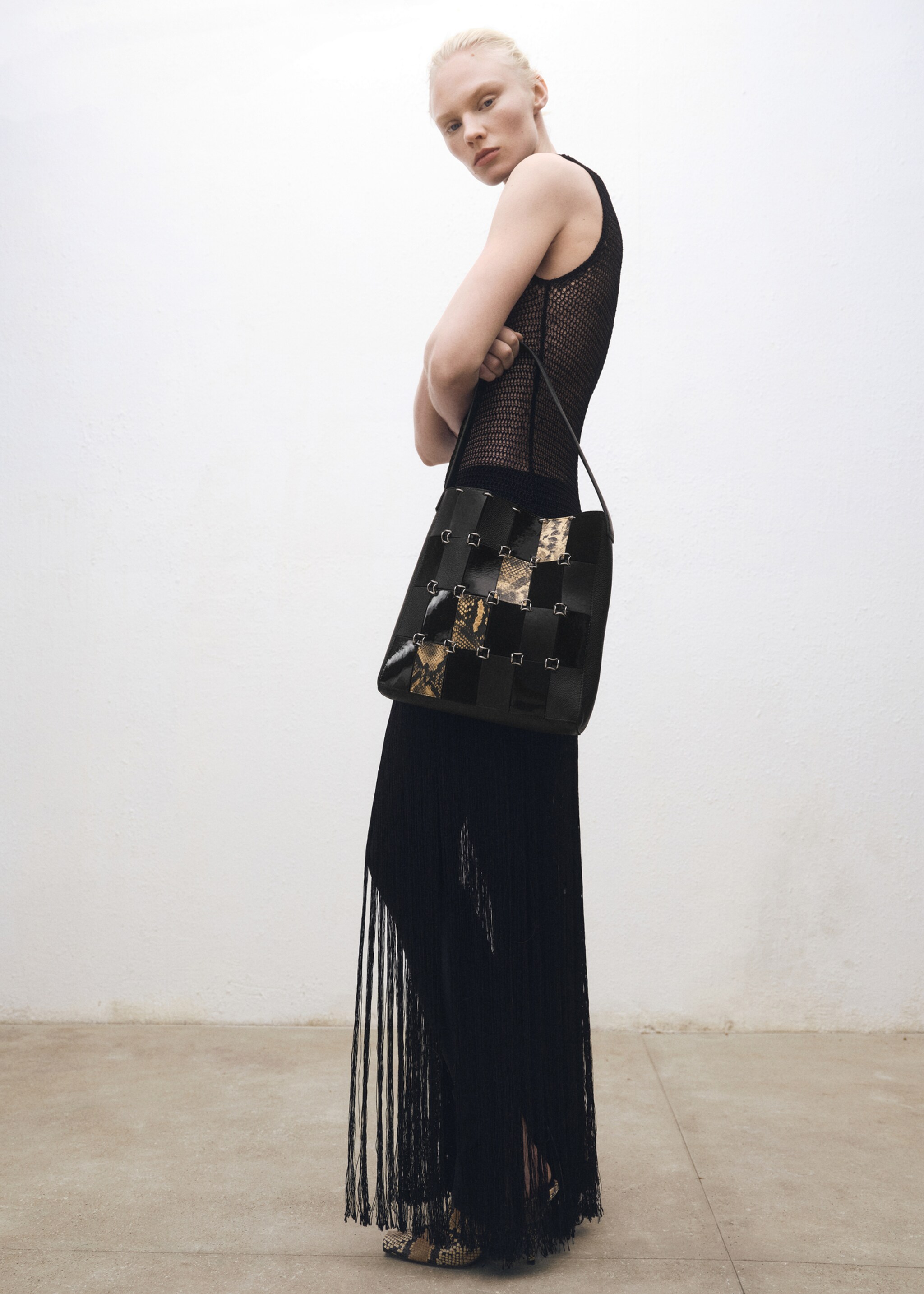 Combined-patchwork leather bag - General plane, Black. Ref: 87024424-00.