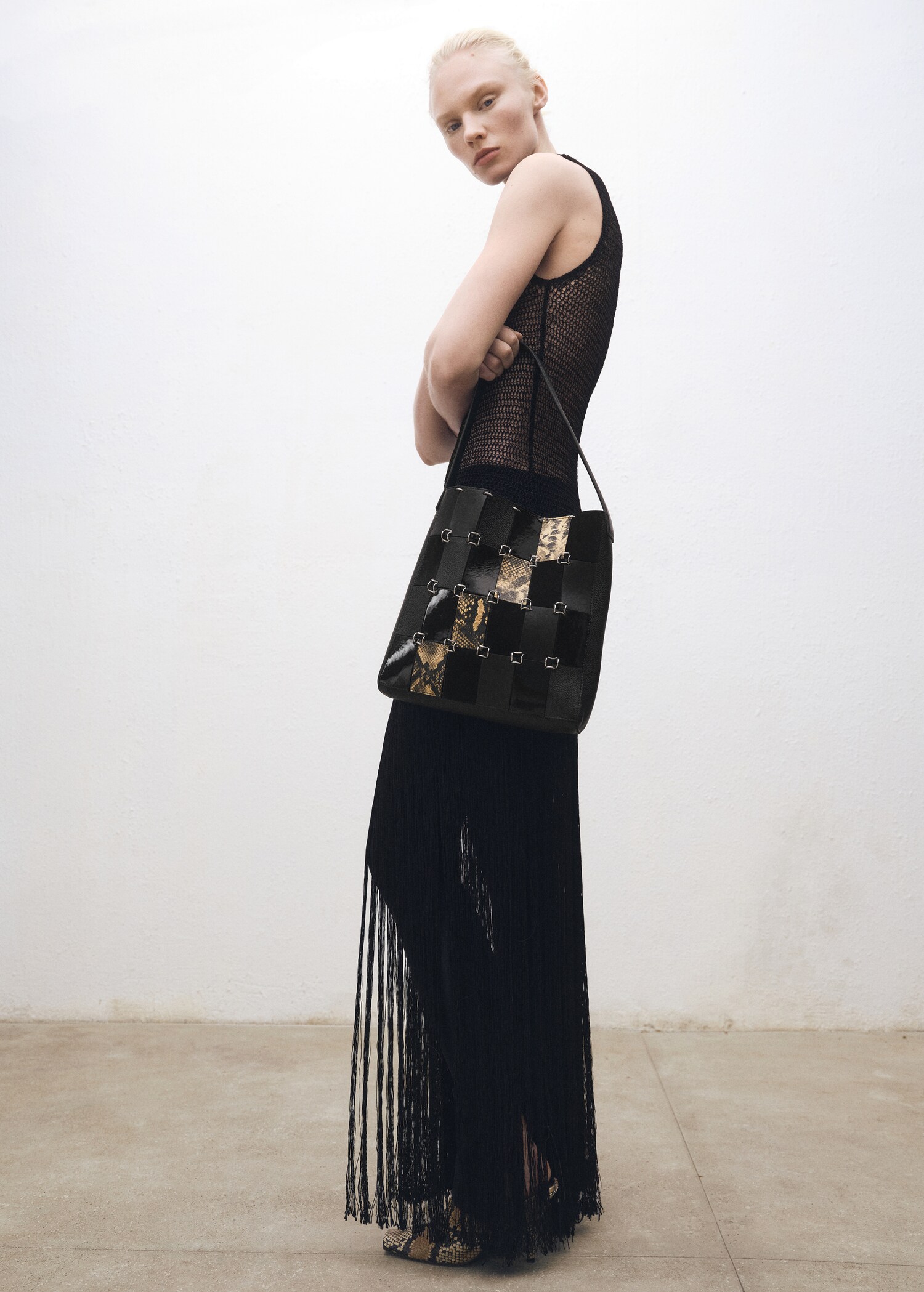 Combined-patchwork leather bag - General plane