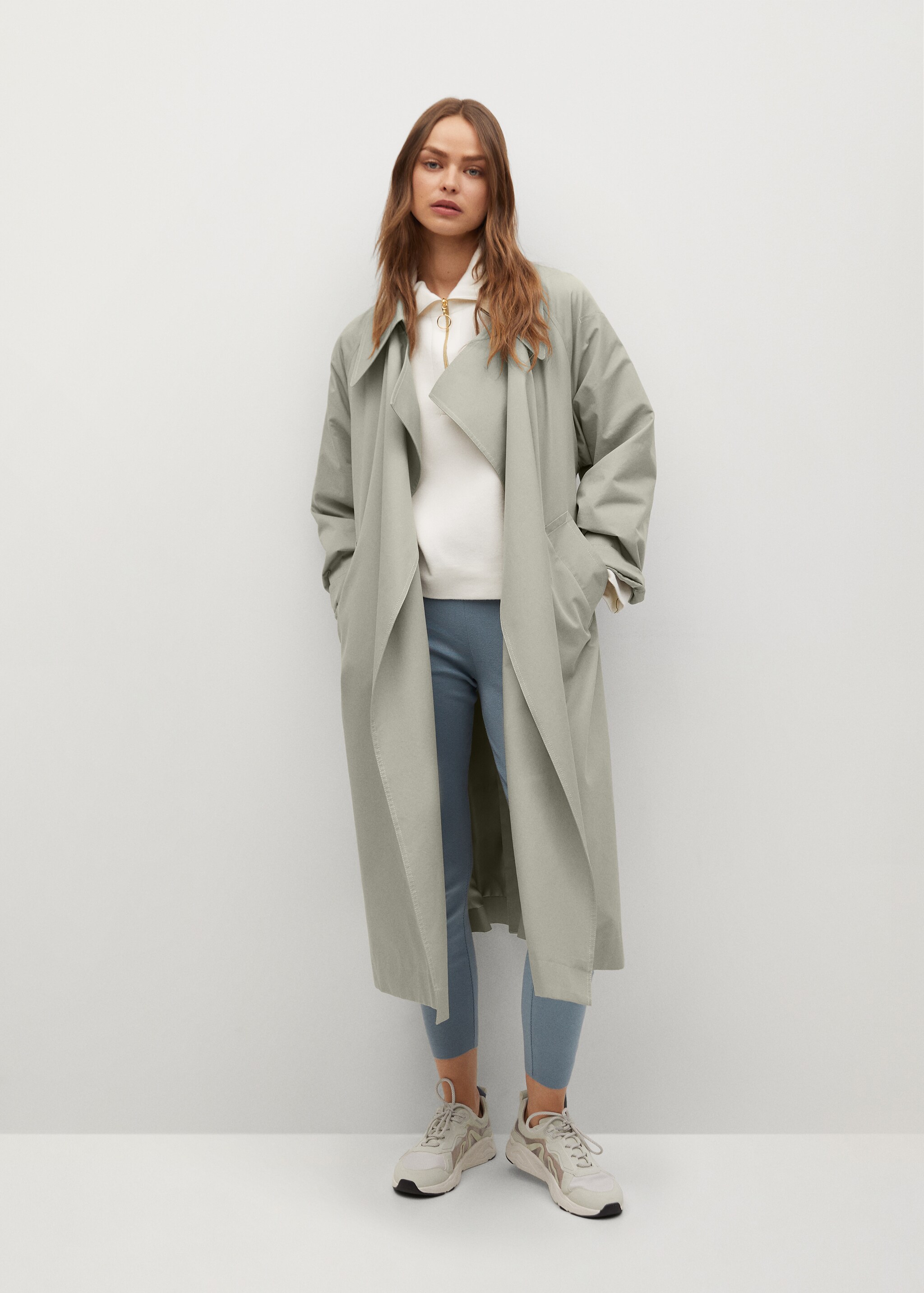 Gabardina water repellent oversize - Plano general