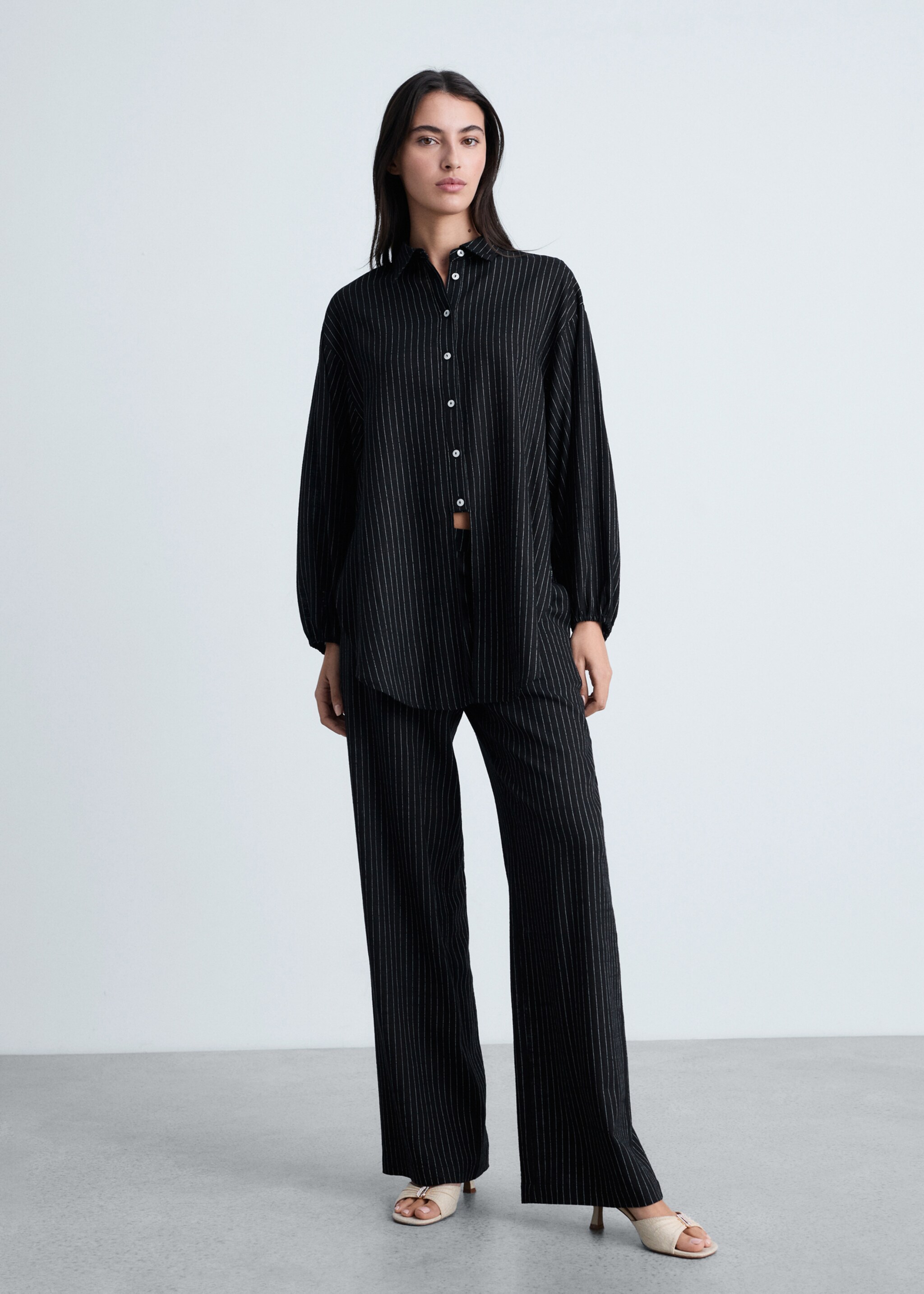 Gerade geschnittene Streifenhose - Allgemeine Ansicht, Schwarz. Ref: 87024780-00.