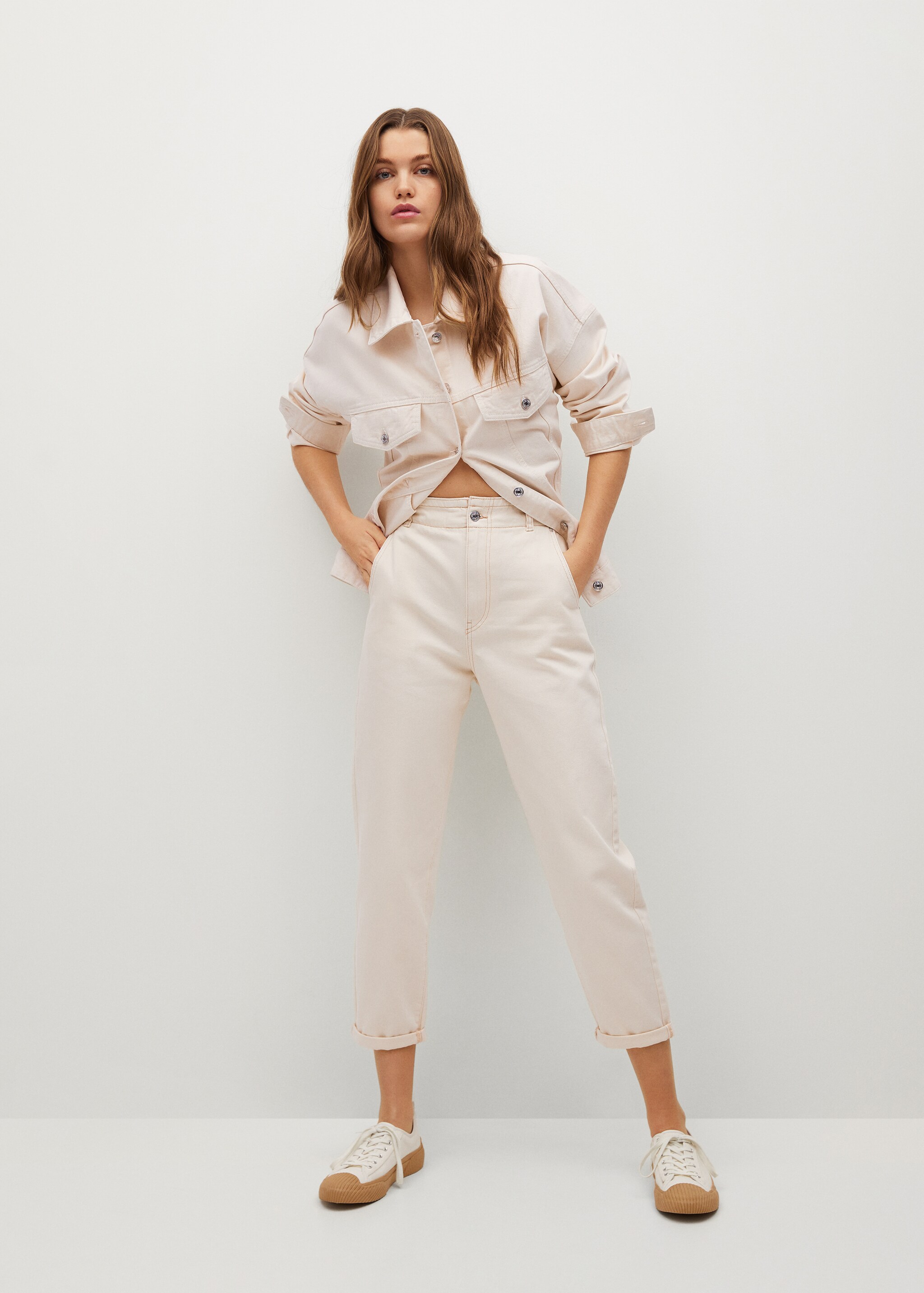 Waist straight Slouchy jeans - General plane