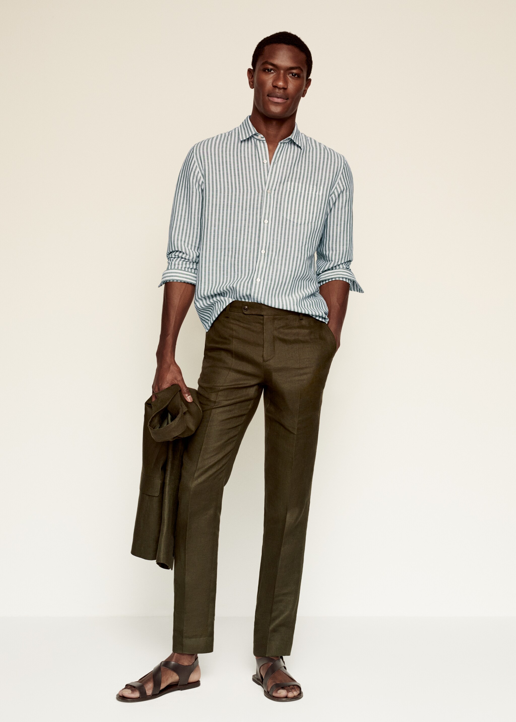 Camisa regular fit lino rayas  - Plano general