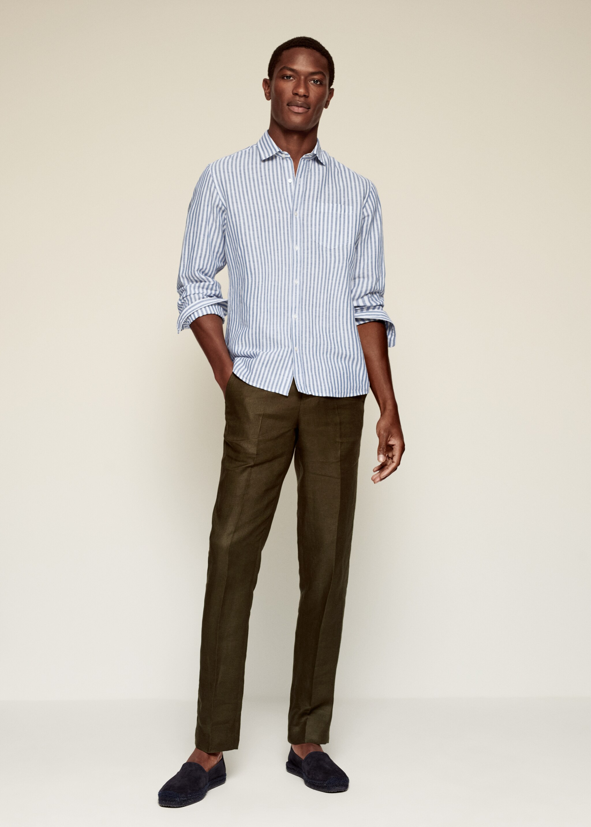 Camisa regular fit lino rayas  - Plano general