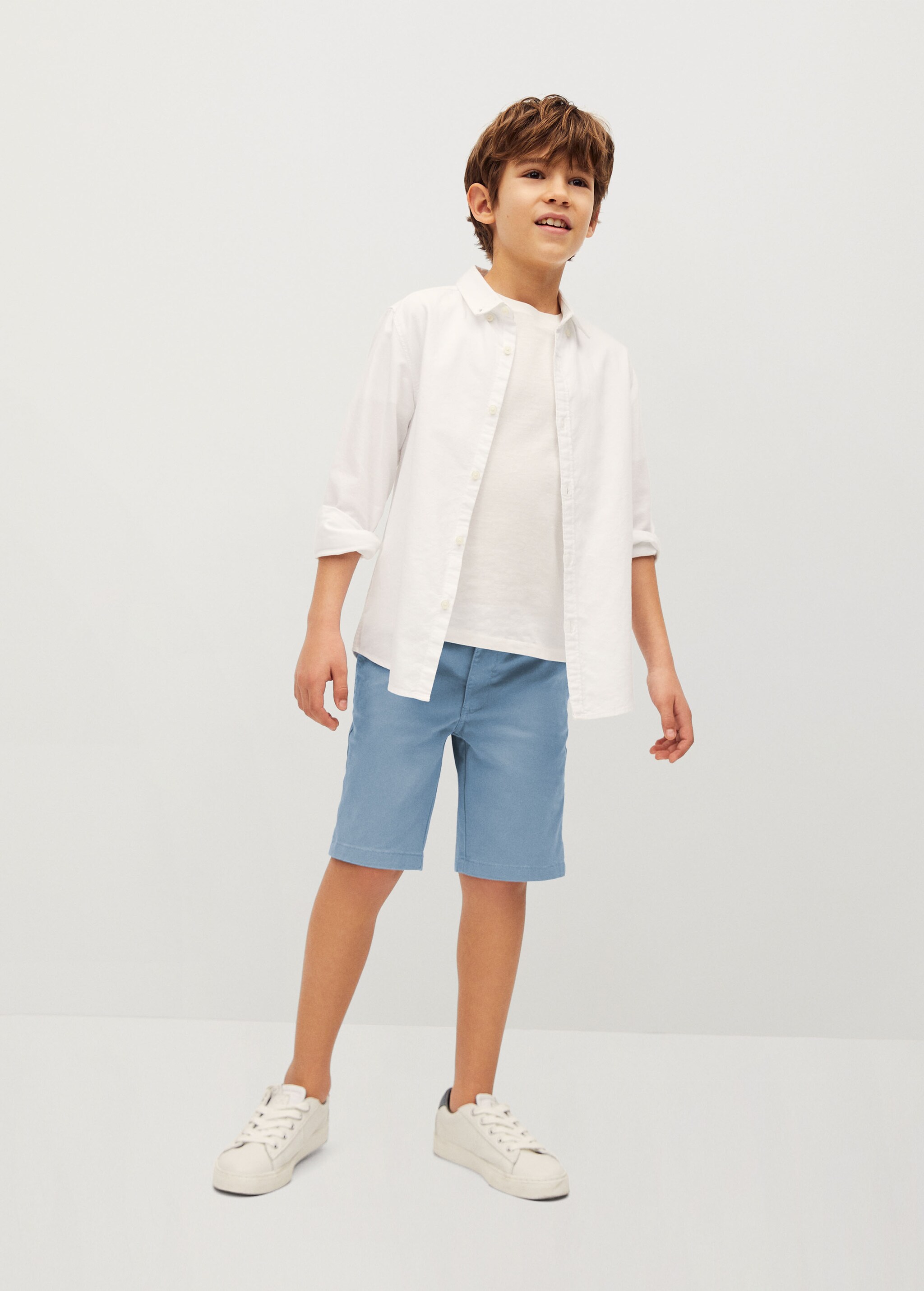 Cotton chino style Bermuda shorts - General plane