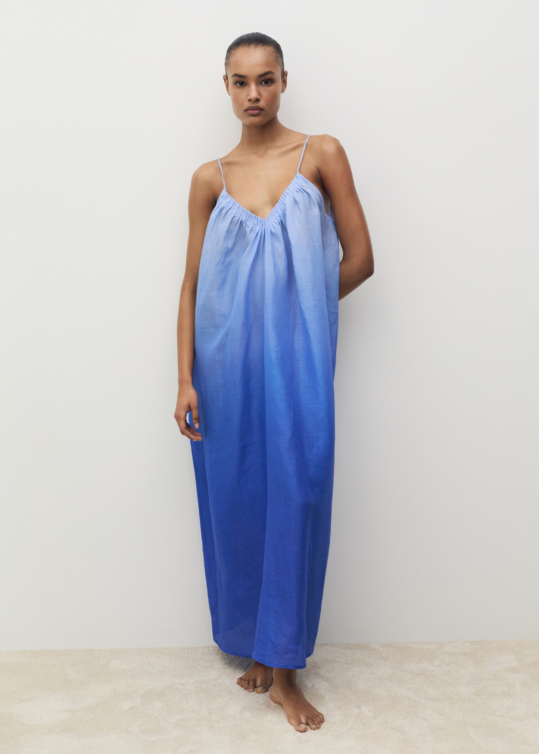 Chemise de nuit en ramie effet dégradé - Plan général, Bleu. Ref: 87027171-00.