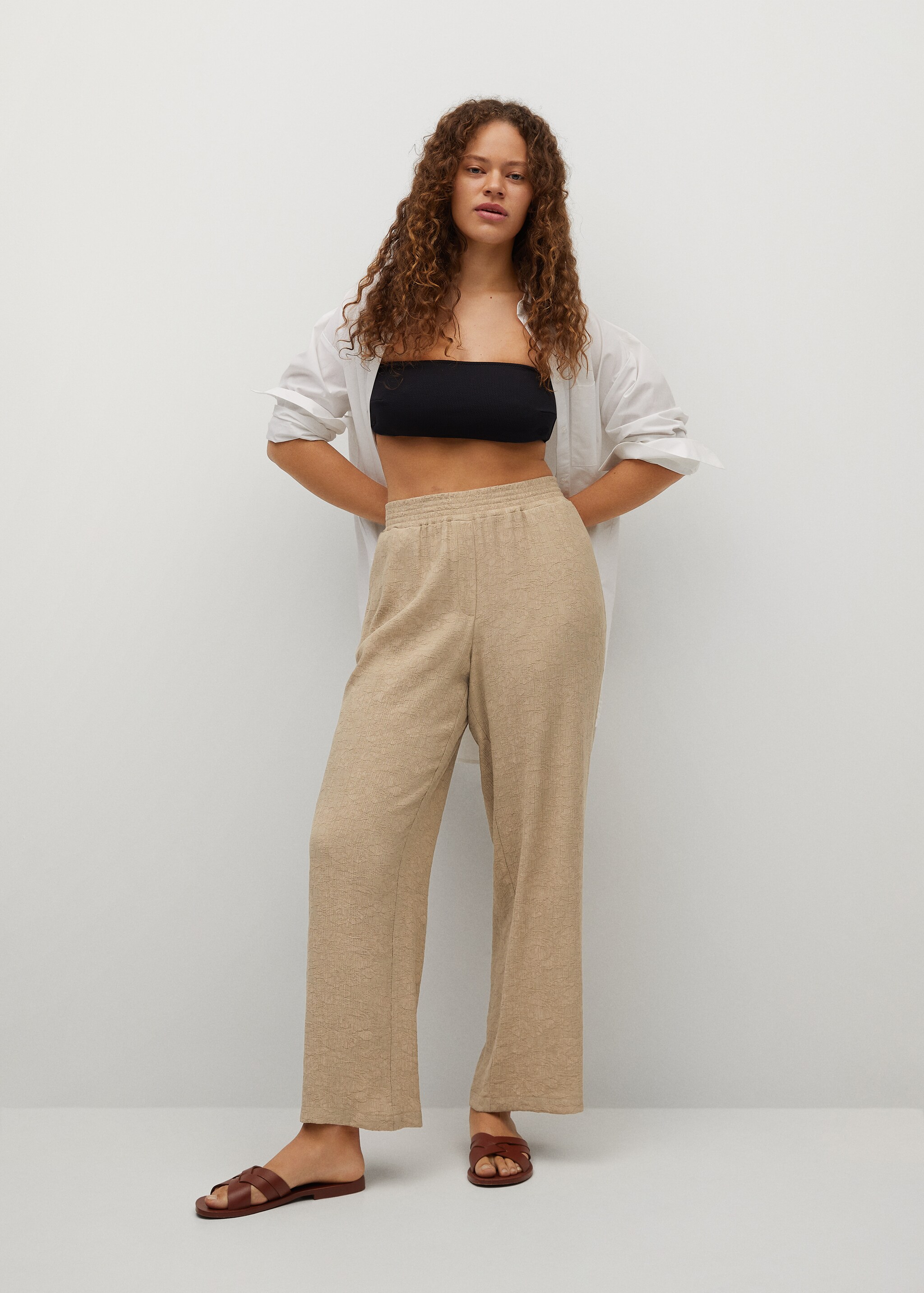Textured flowy trousers - General plane