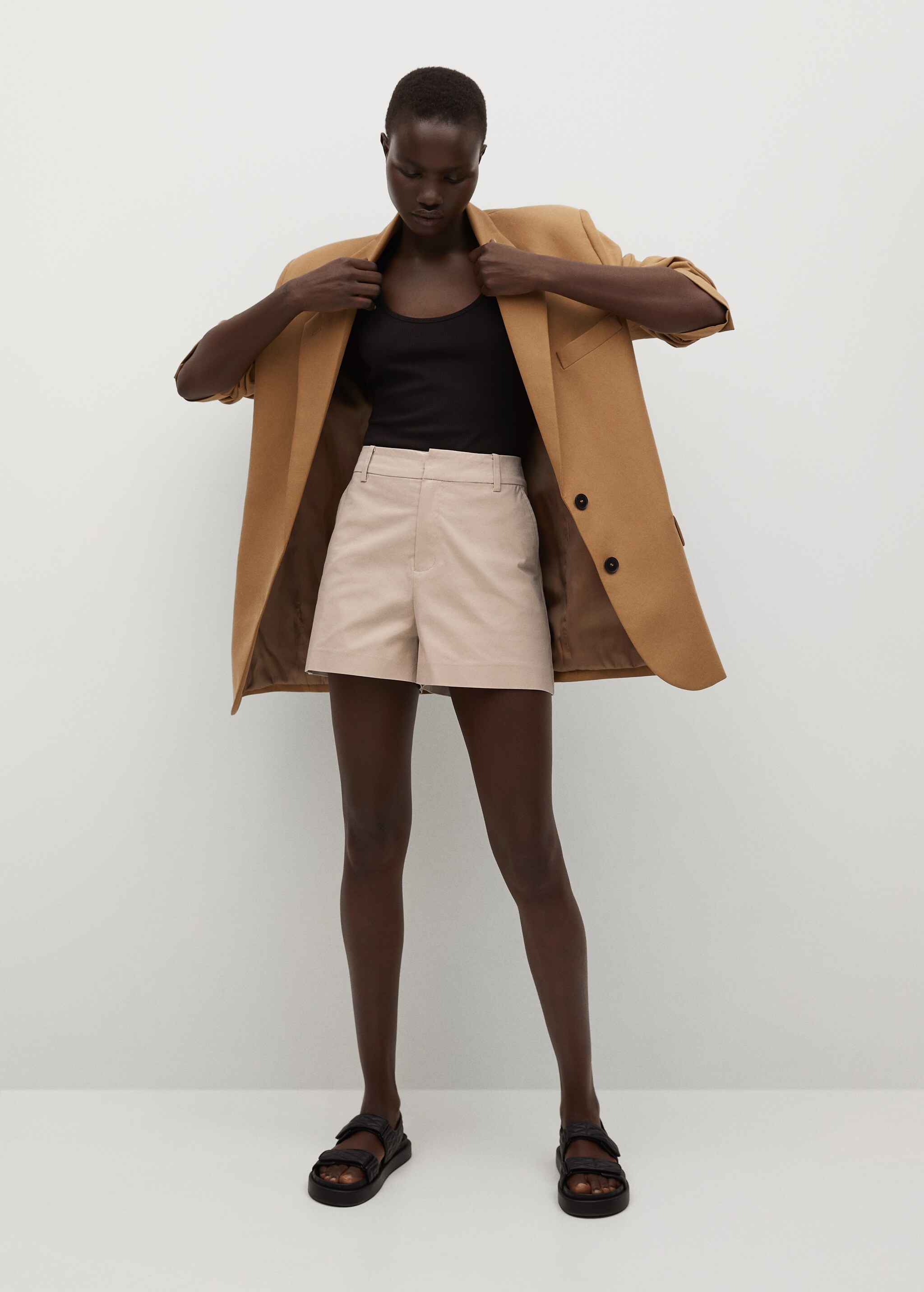 Pockets cotton shorts - General plane