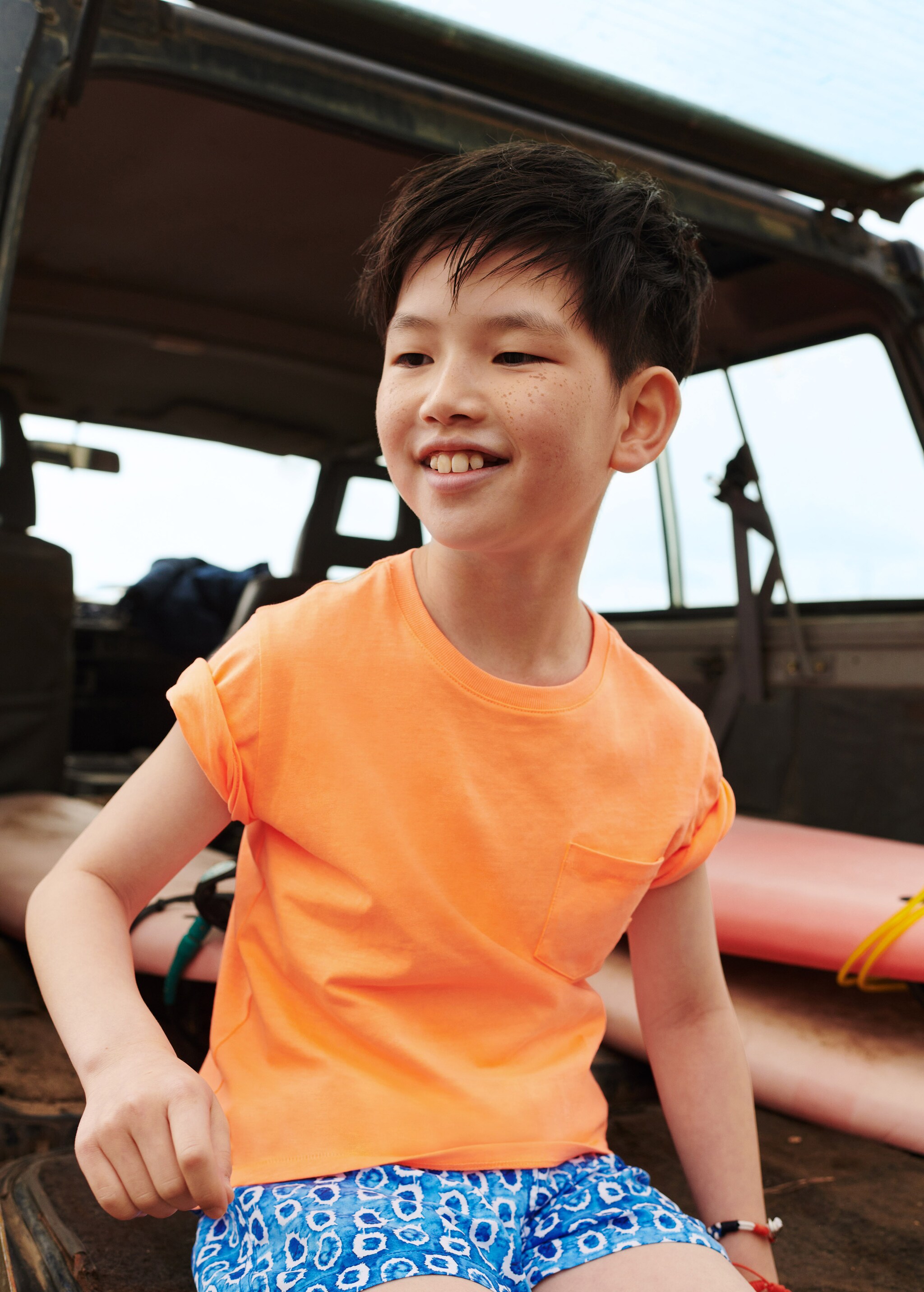 Organic cotton pocket t-shirt - General plane