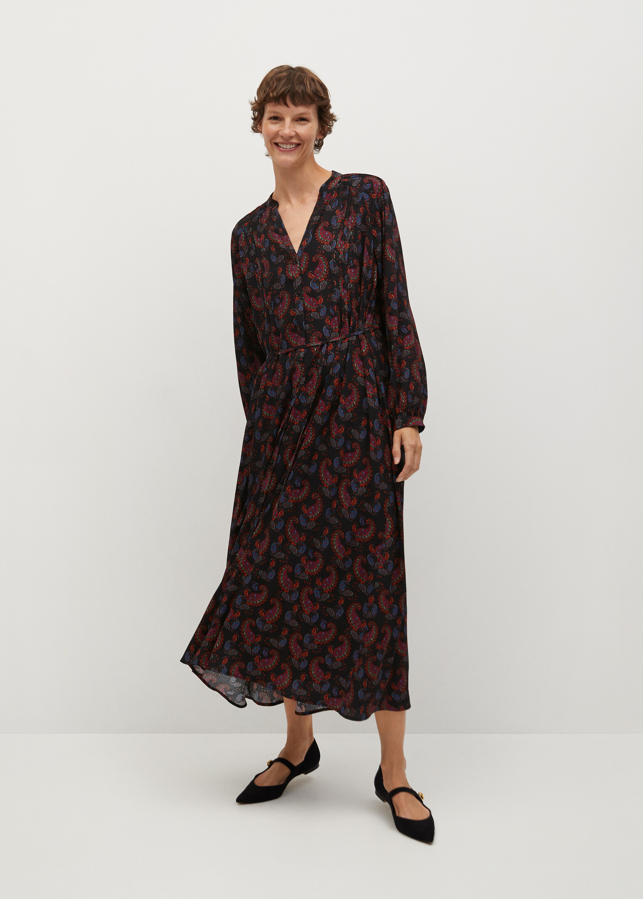 Vestido estampado paisley - Plano general