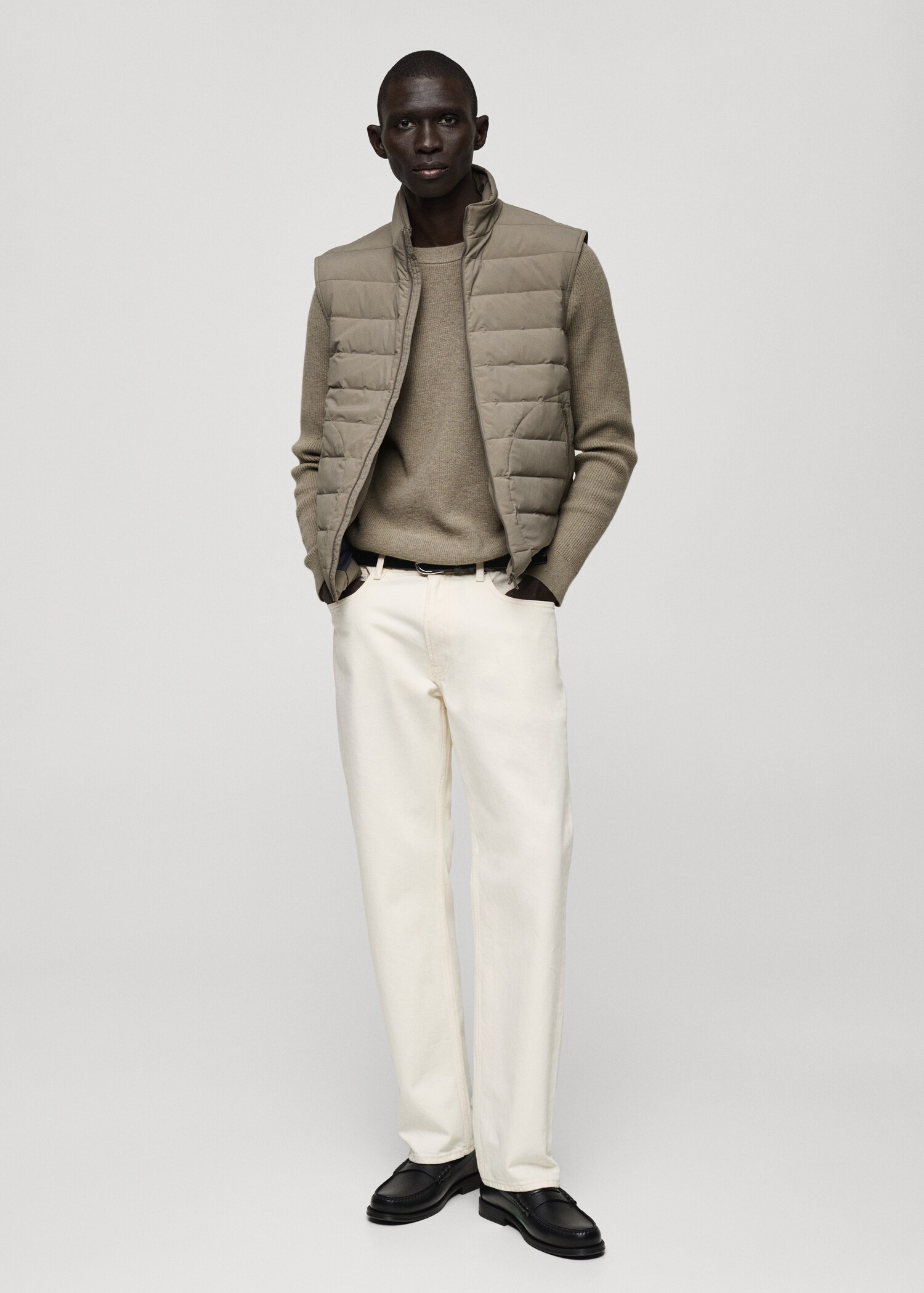 Quilted waistcoat with down and feather filling - General plane