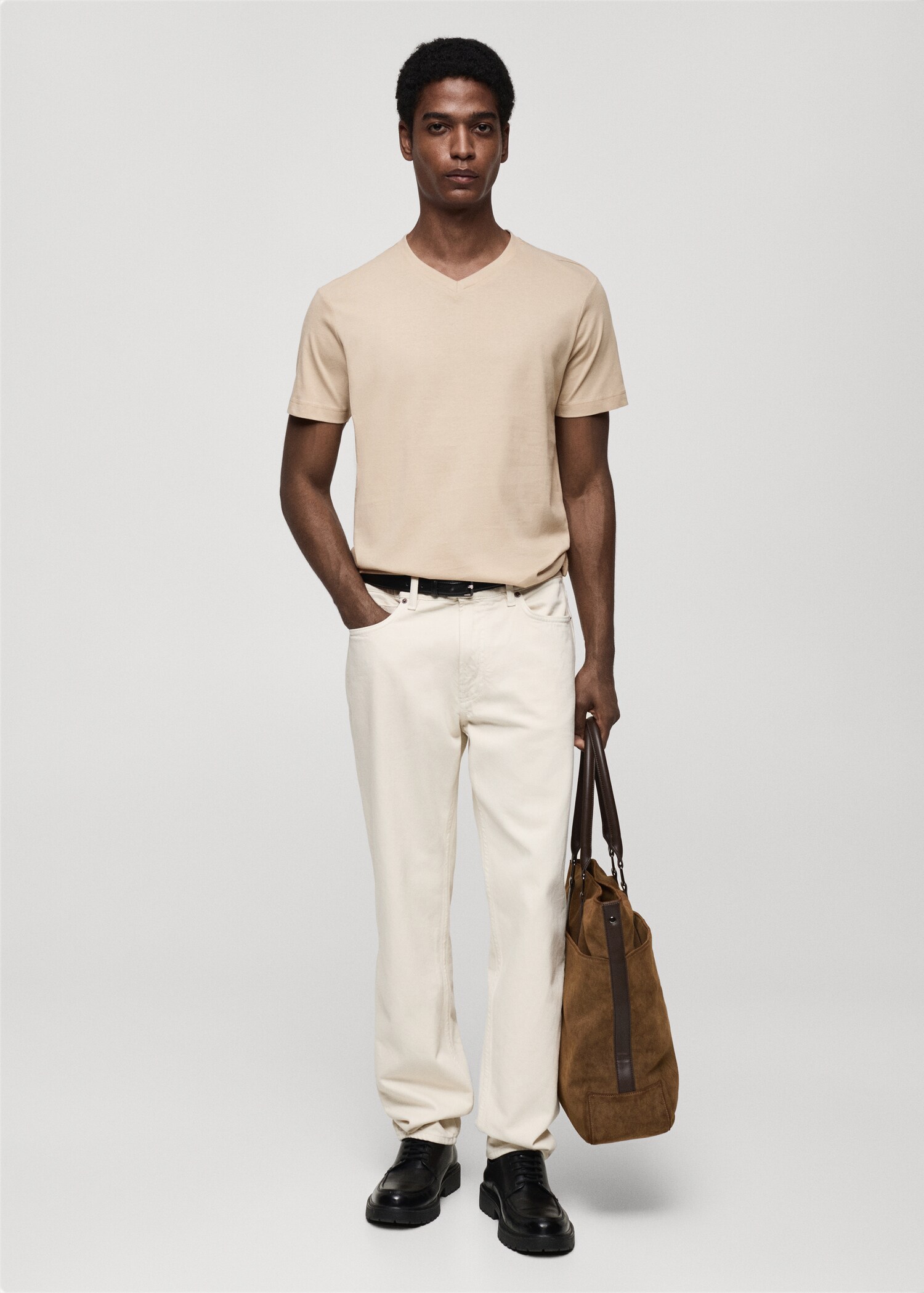 100% cotton slim-fit V-neck t-shirt - General plane