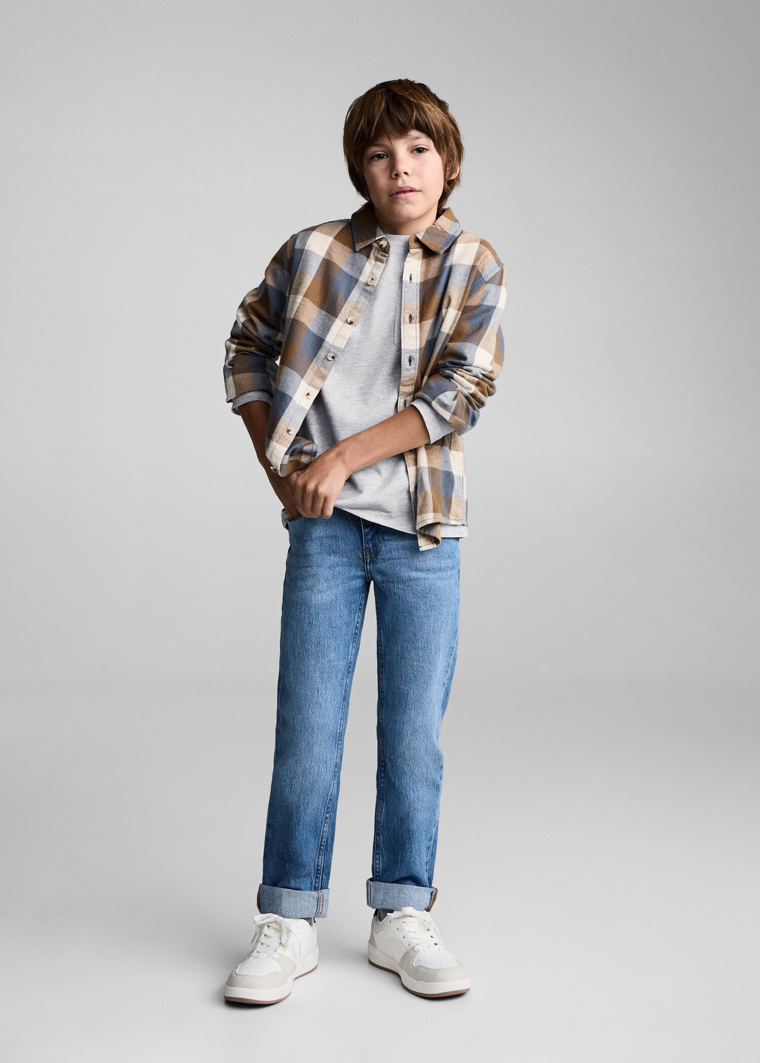 Basic T-shirt - General plane