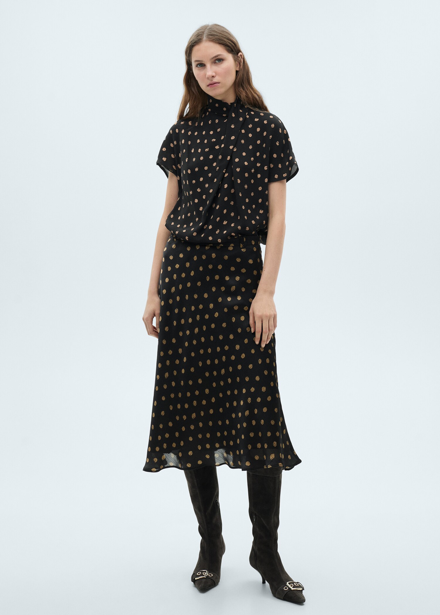 Polka-dot blouse with draped collar - General plane