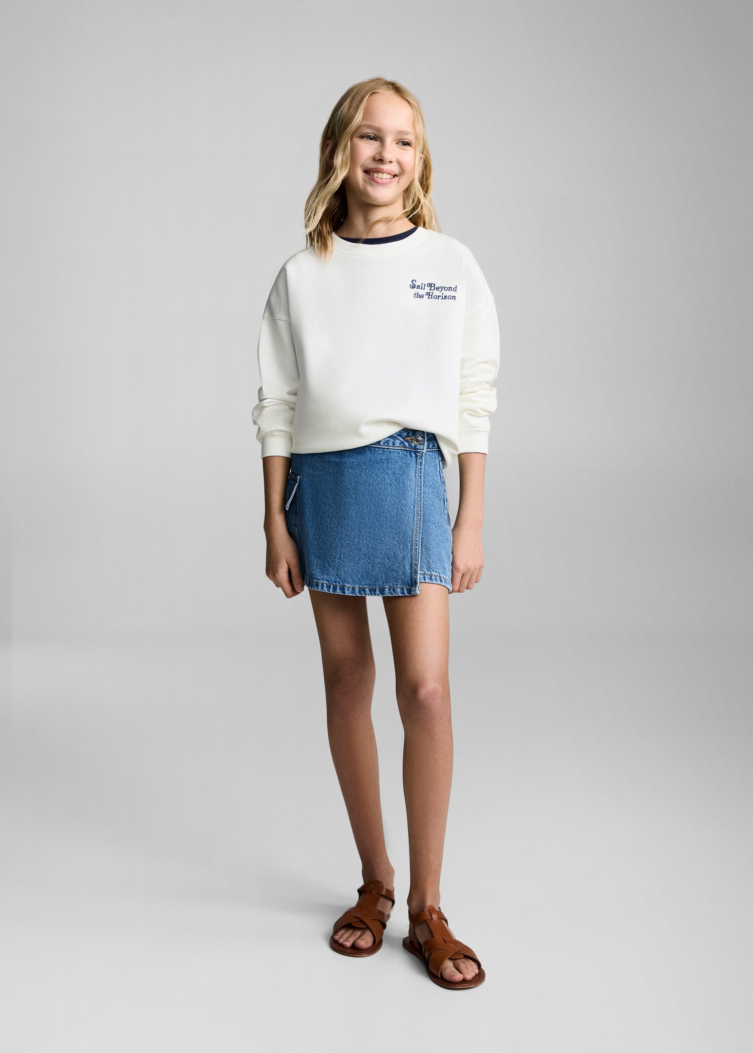 Baumwoll-Sweatshirt mit Aufschrift - Allgemeine Ansicht