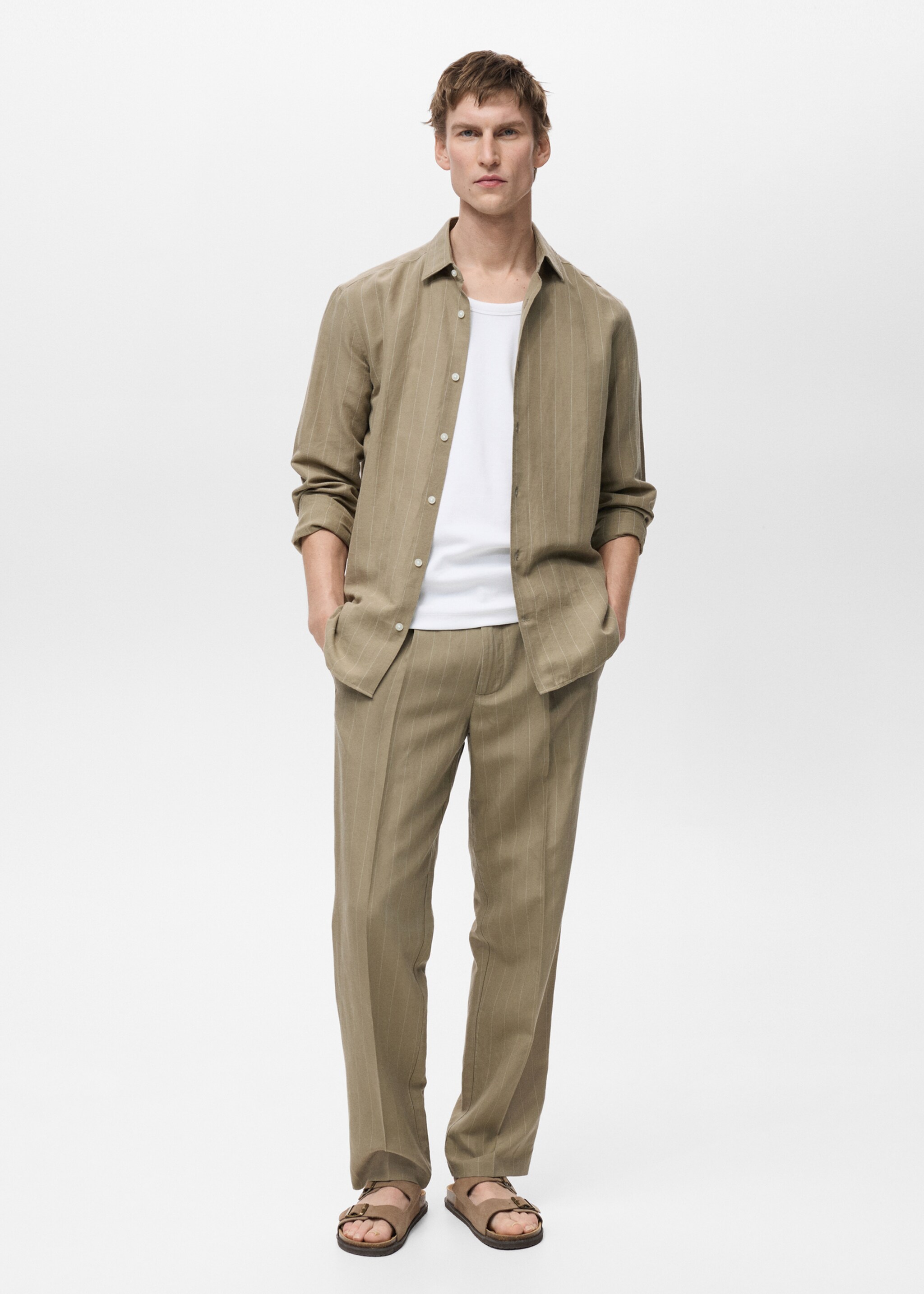 Pinstripe linen trousers - General plane, Khaki. Ref: 87035918-00.