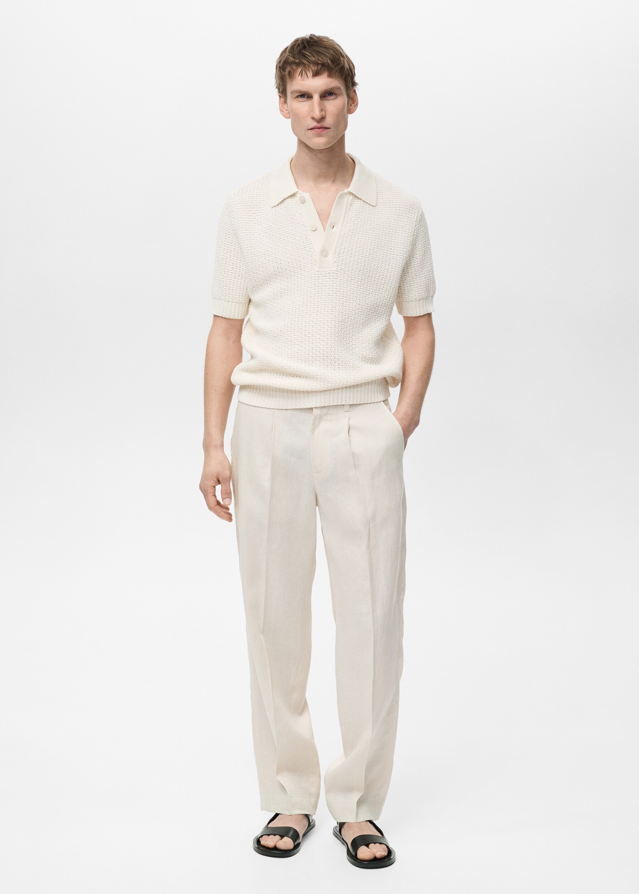 100% linen pleated trousers - General plane, Ivory White. Ref: 87035920-00.