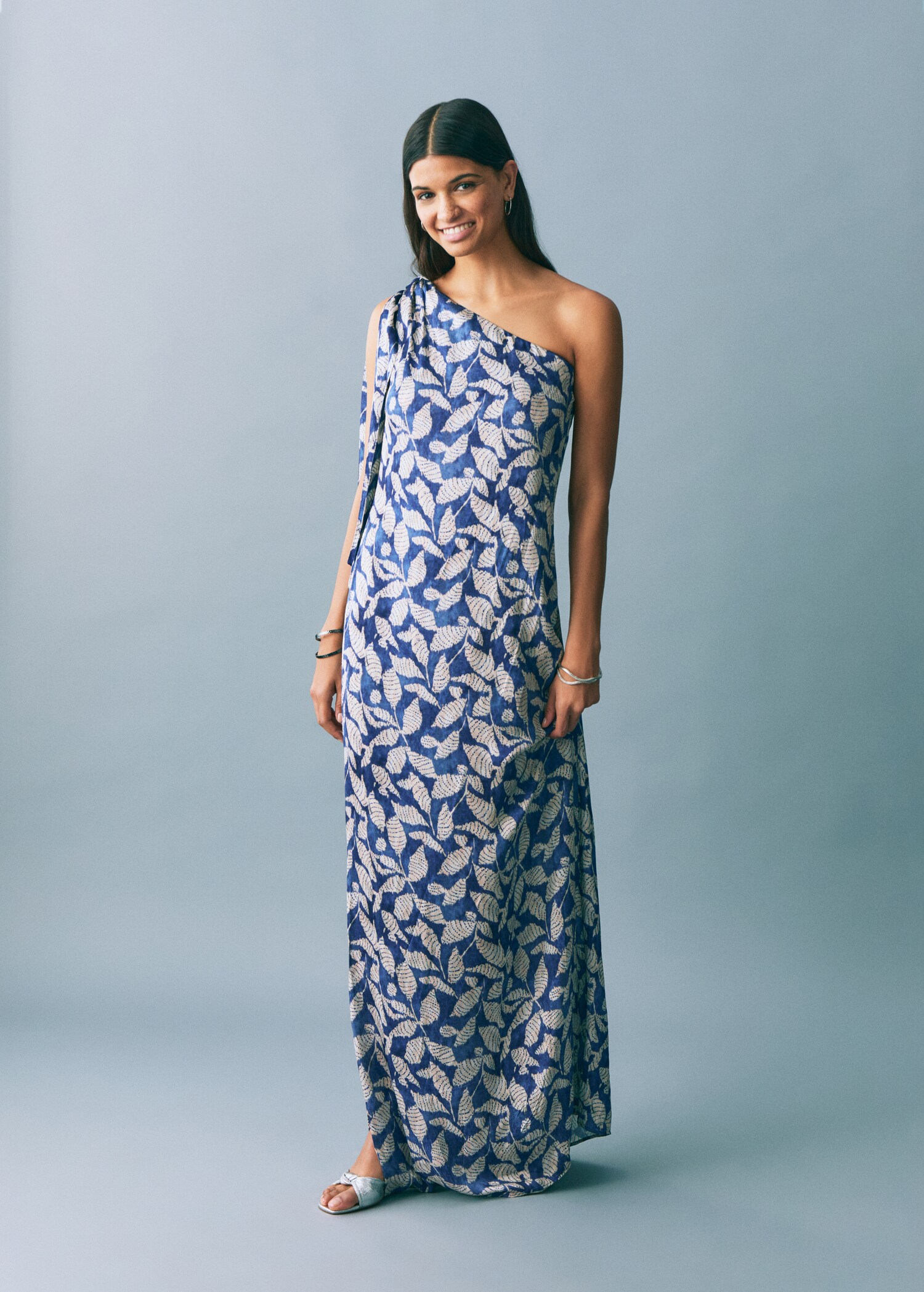 Printed asymmetrical dress - General plane