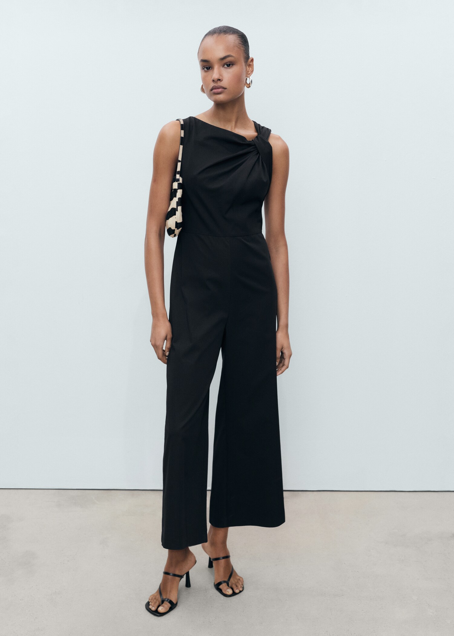 Long culotte jumpsuit with draped neck - General plane