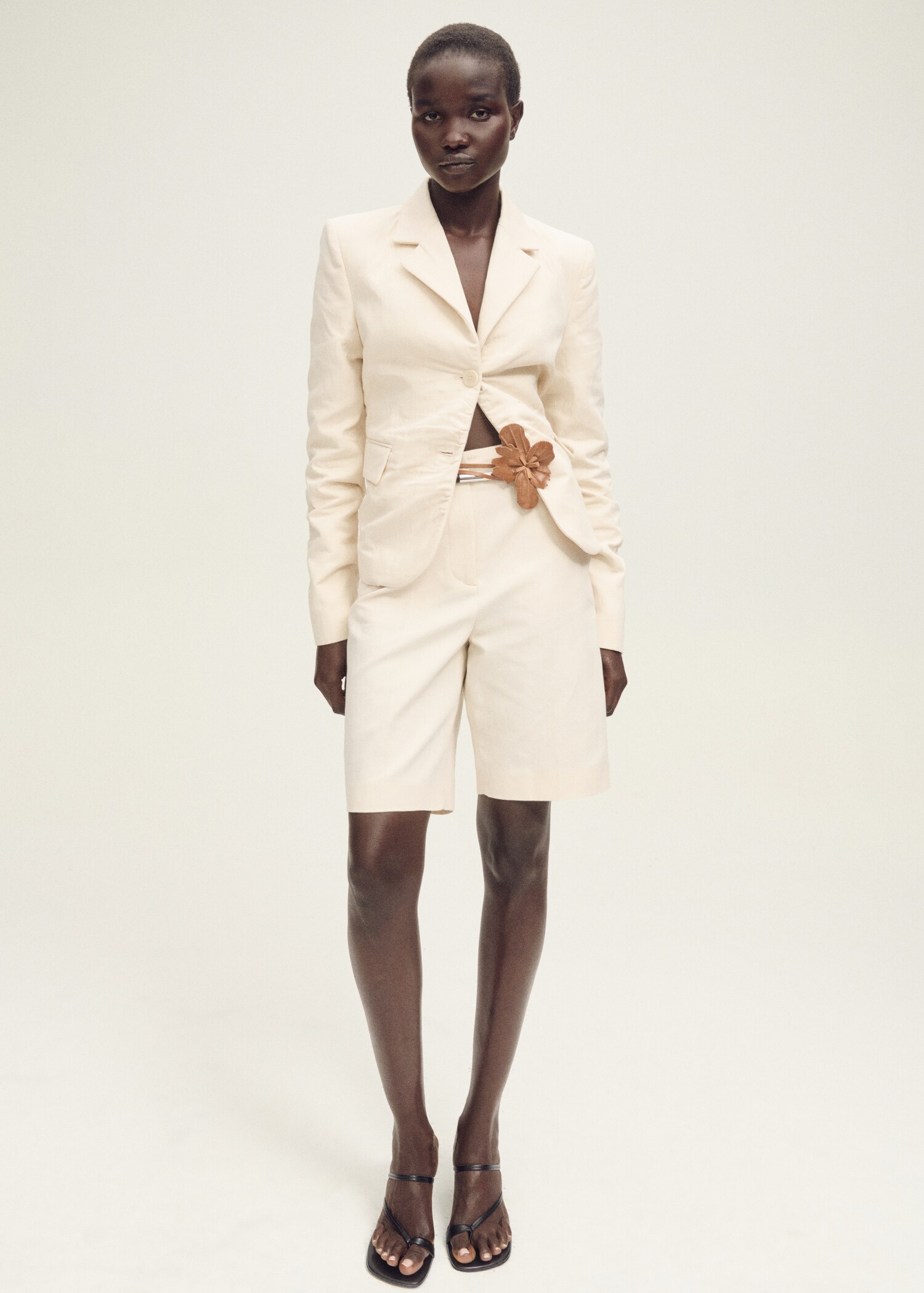 Blazer de costume lin mélangé effet froissé - Plan général