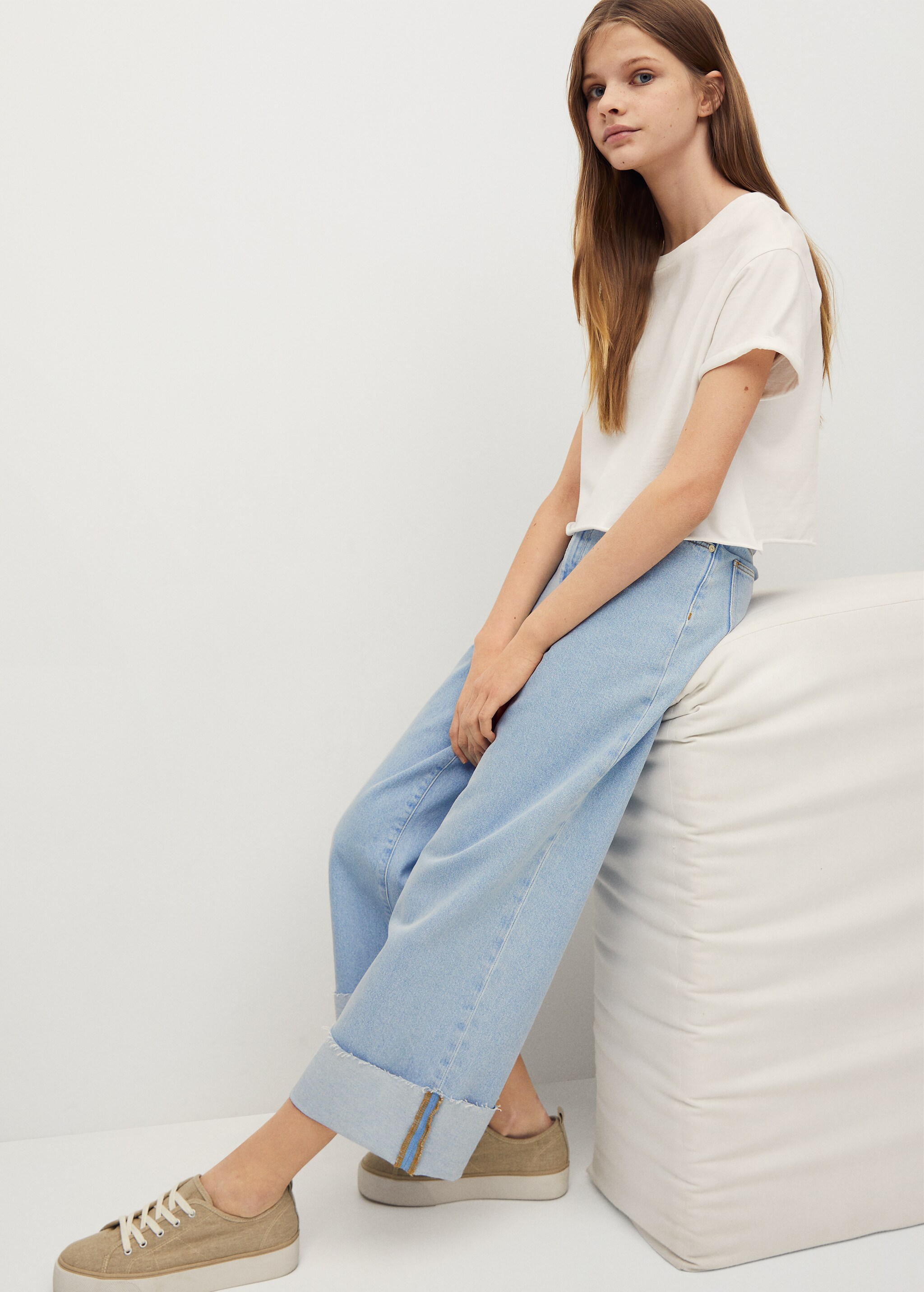 Jeans culotte bajo vuelto - Plano general