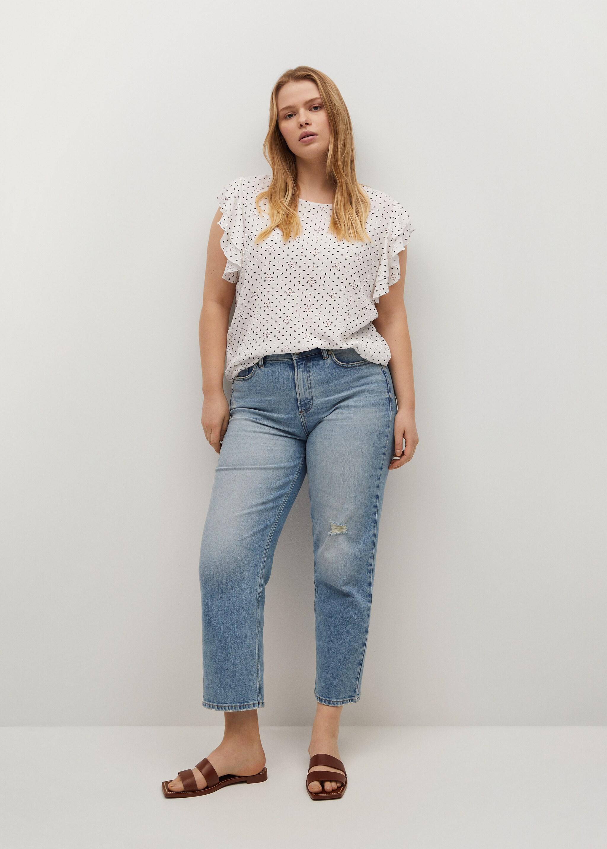 Blusa estampada bordada - Plano general