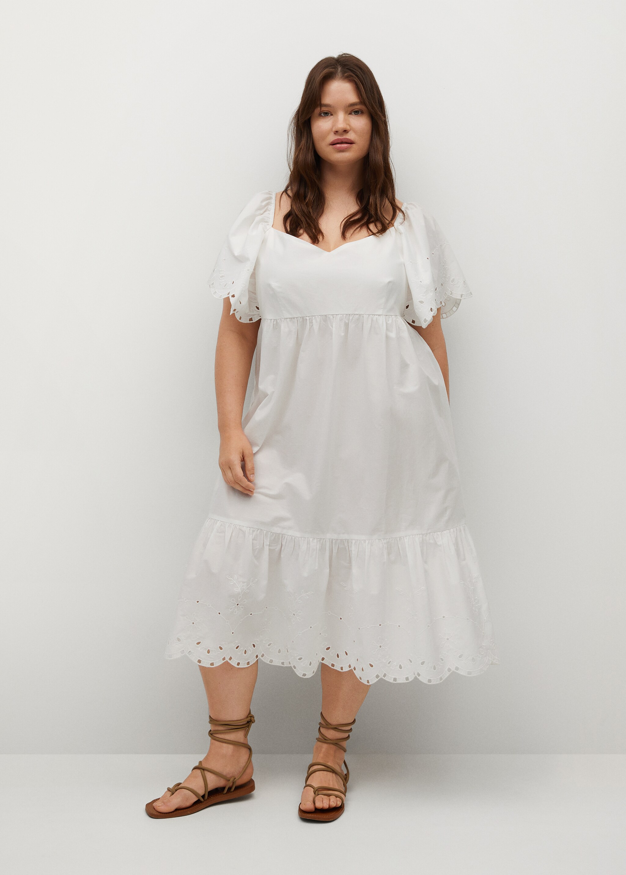Vestido bordado algodón - Plano general