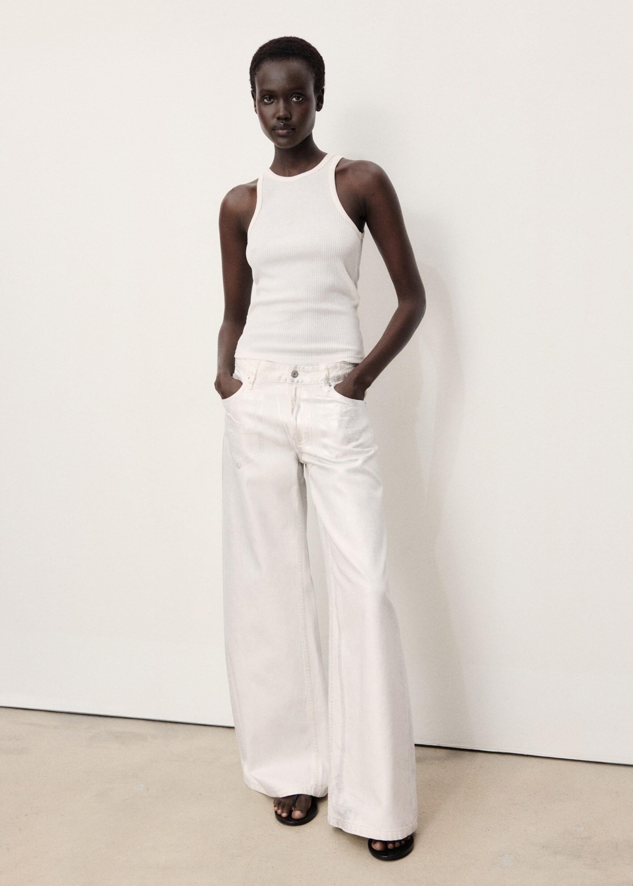 Metallic-finish wide leg jeans - General plane, Silver. Ref: 87039066-00.