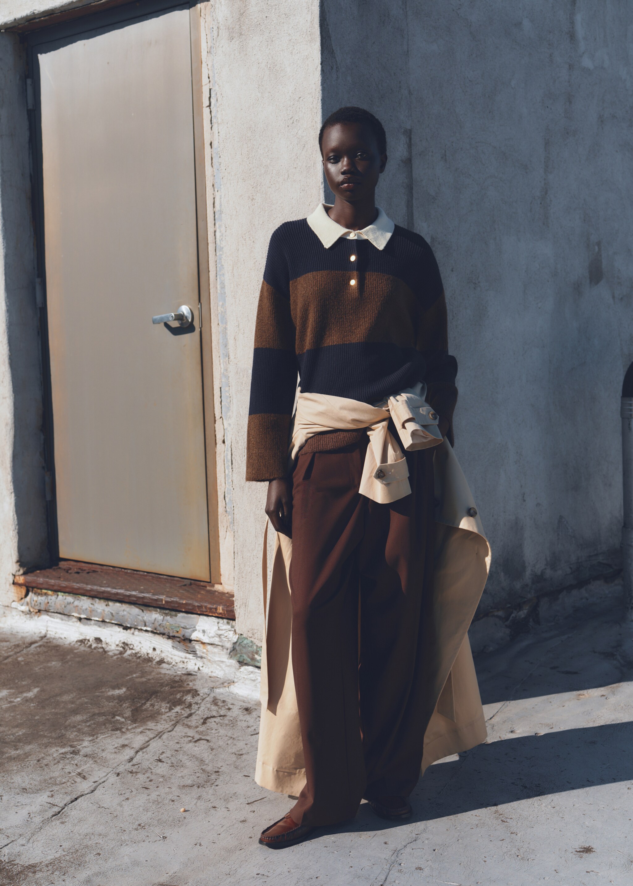 Pull-over rayures col polo - Plan général, Bleu marine foncé. Ref: 87040356-00.