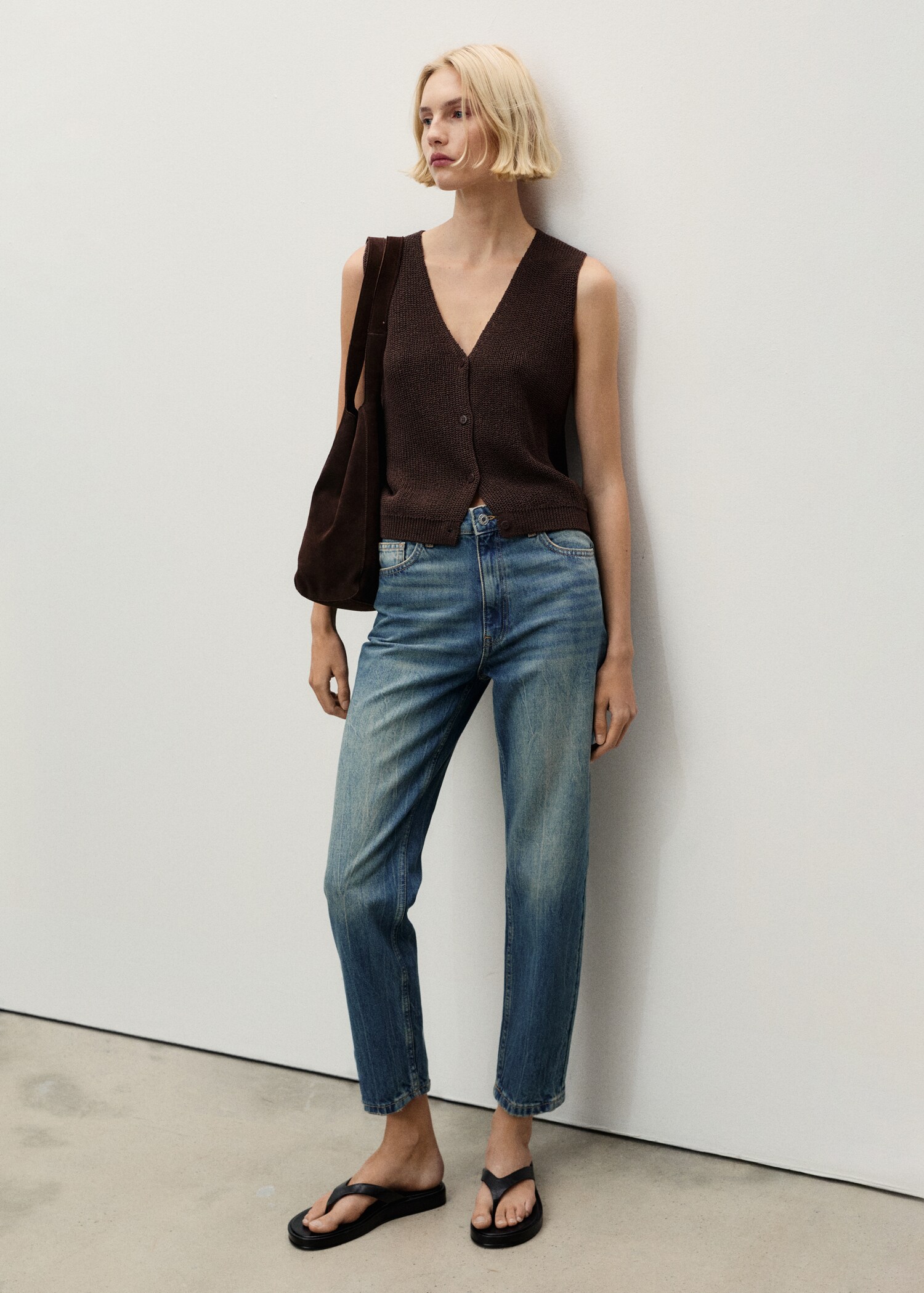 Mom2000 high-rise jeans - General plane