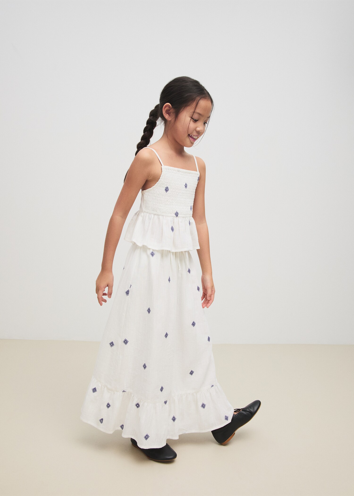 Embroidered details skirt - General plane