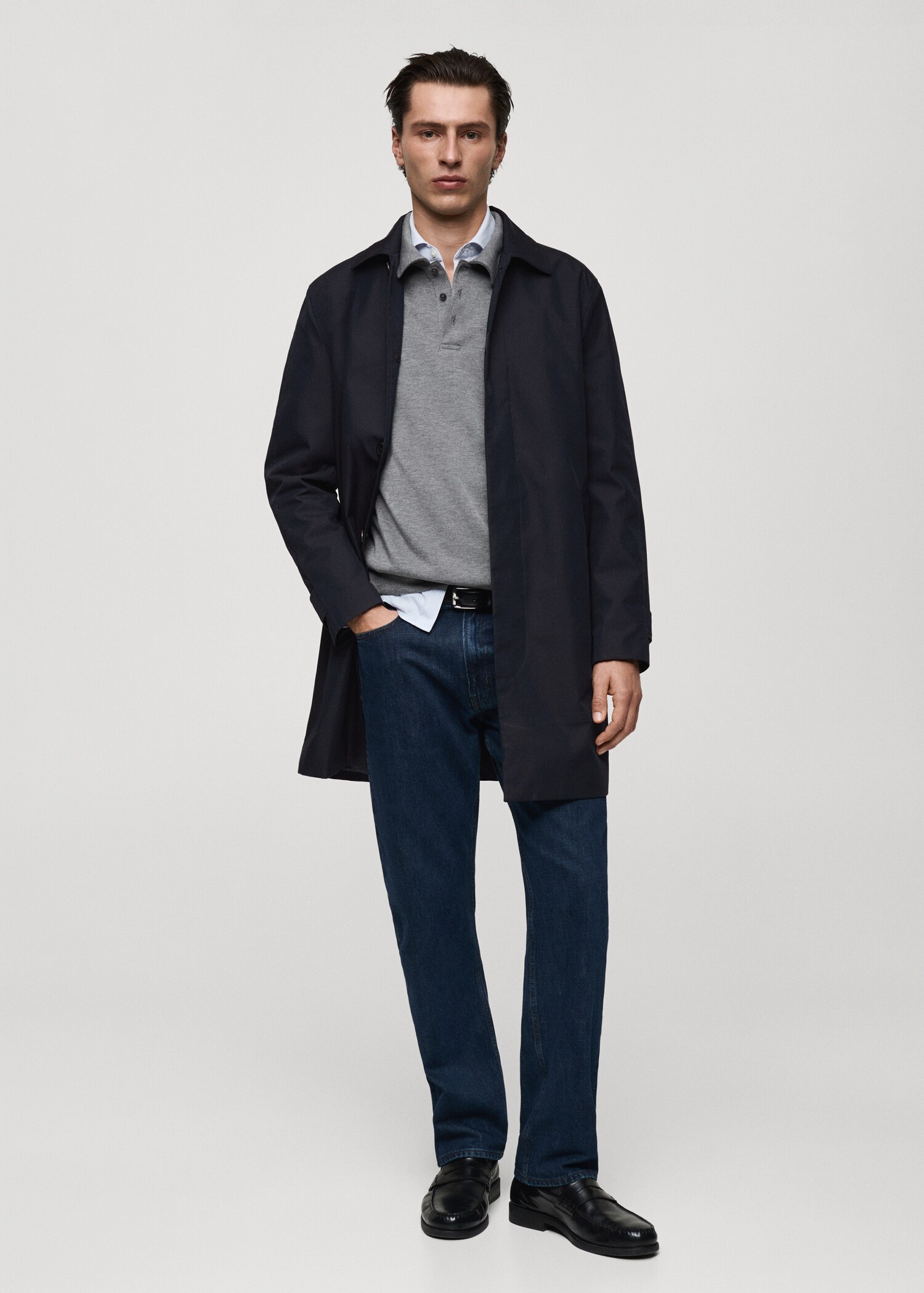 Classic water-repellent trench coat - General plane
