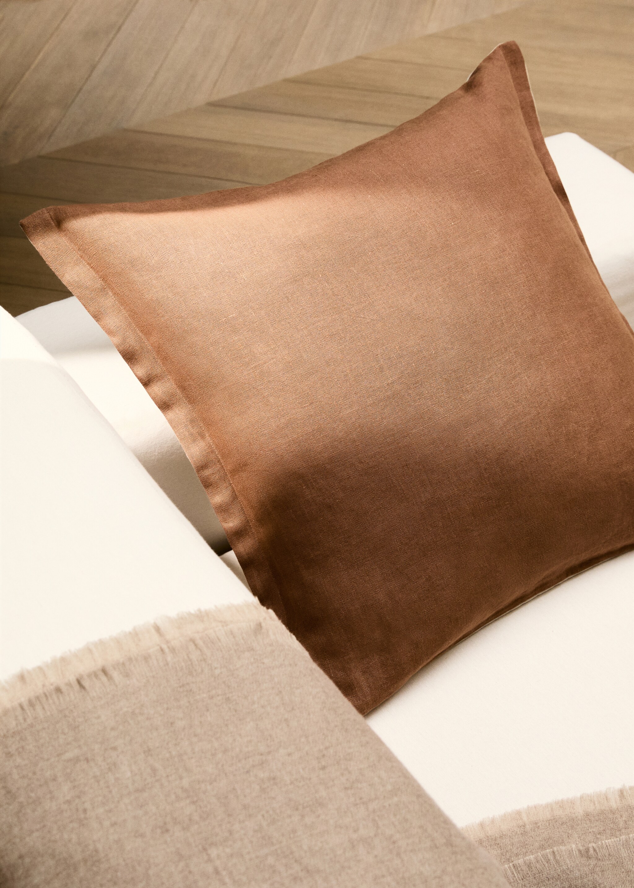 Bicolour linen cushion cover 60x60 cm - General plane, Orange. Ref: 87042919-00.