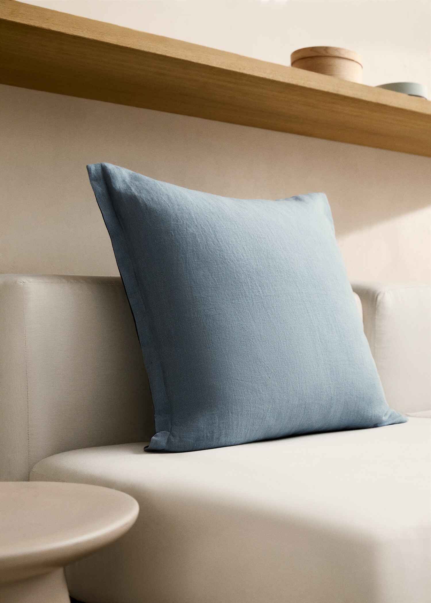 Bicolour linen cushion cover 60x60 cm - General plane