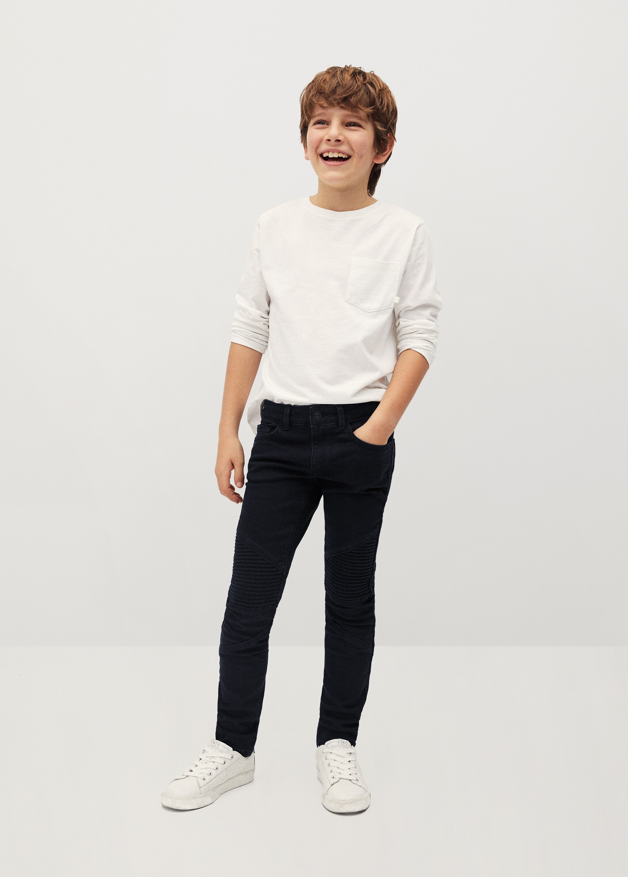 Džíny skinny s detailem na koleni - Celkový náhled