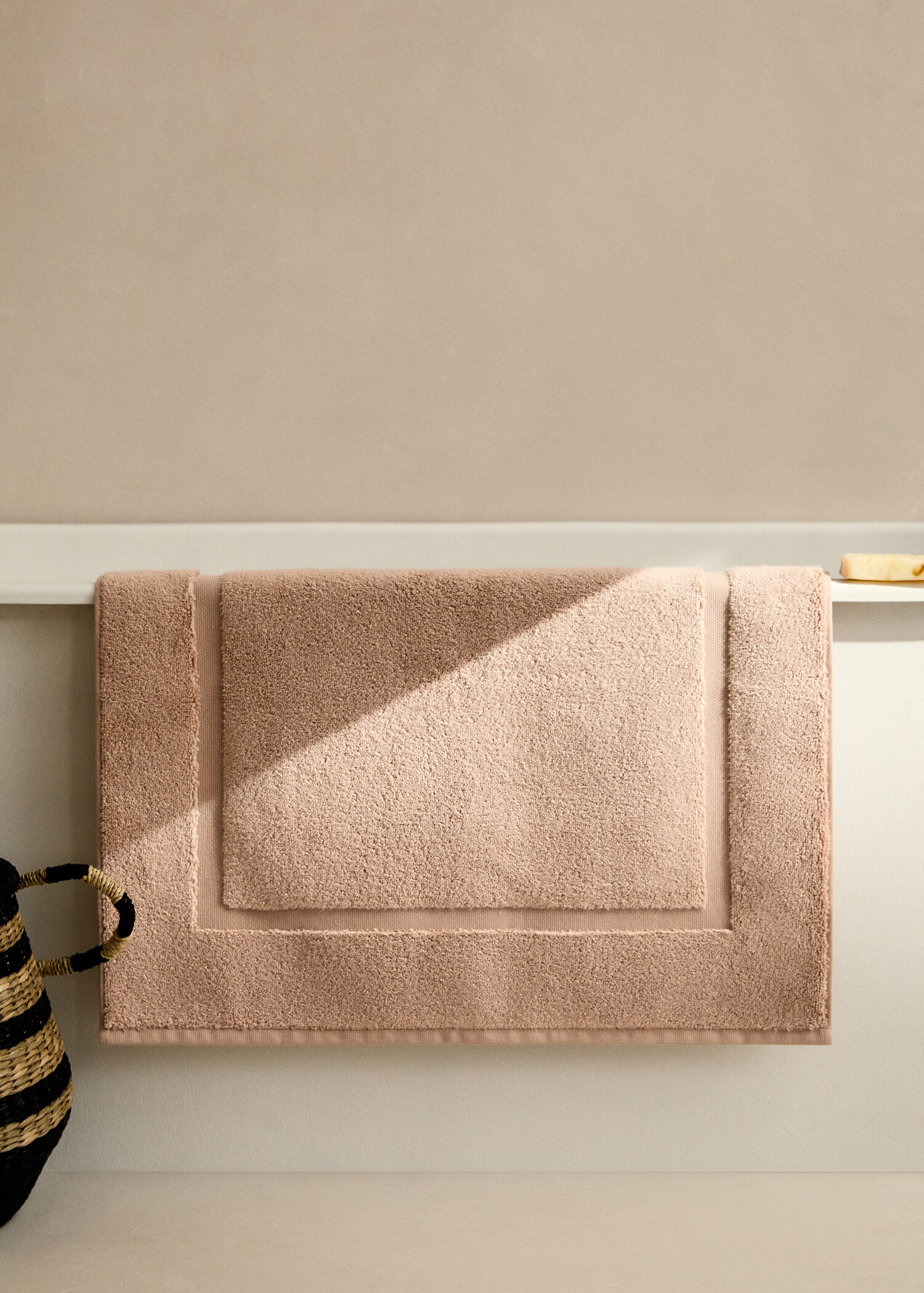 Soft cotton bath mat - General plane