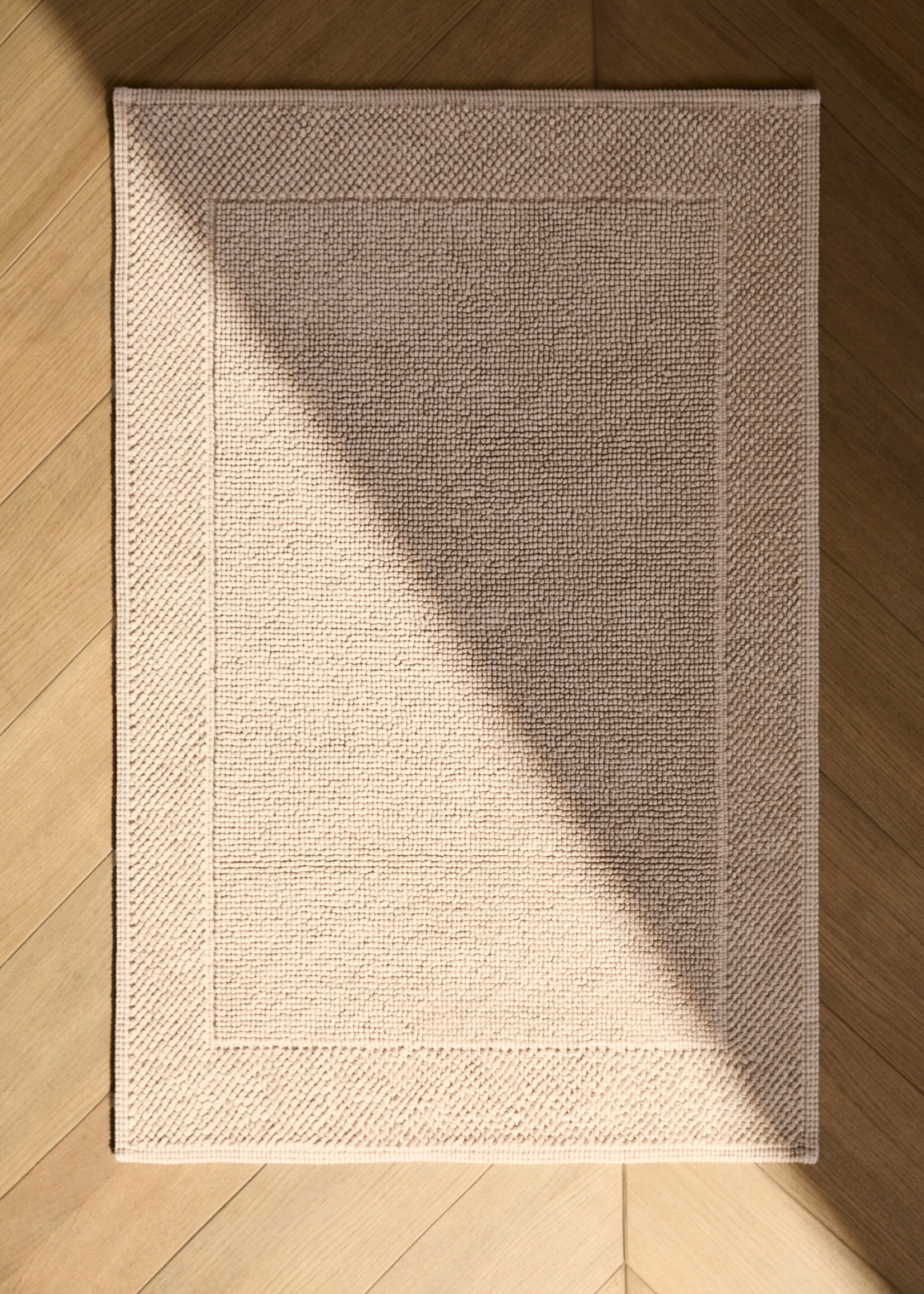 Badrumsmatta med ramdesign - Allmän bild, Beige. Ref: 87043300-00.