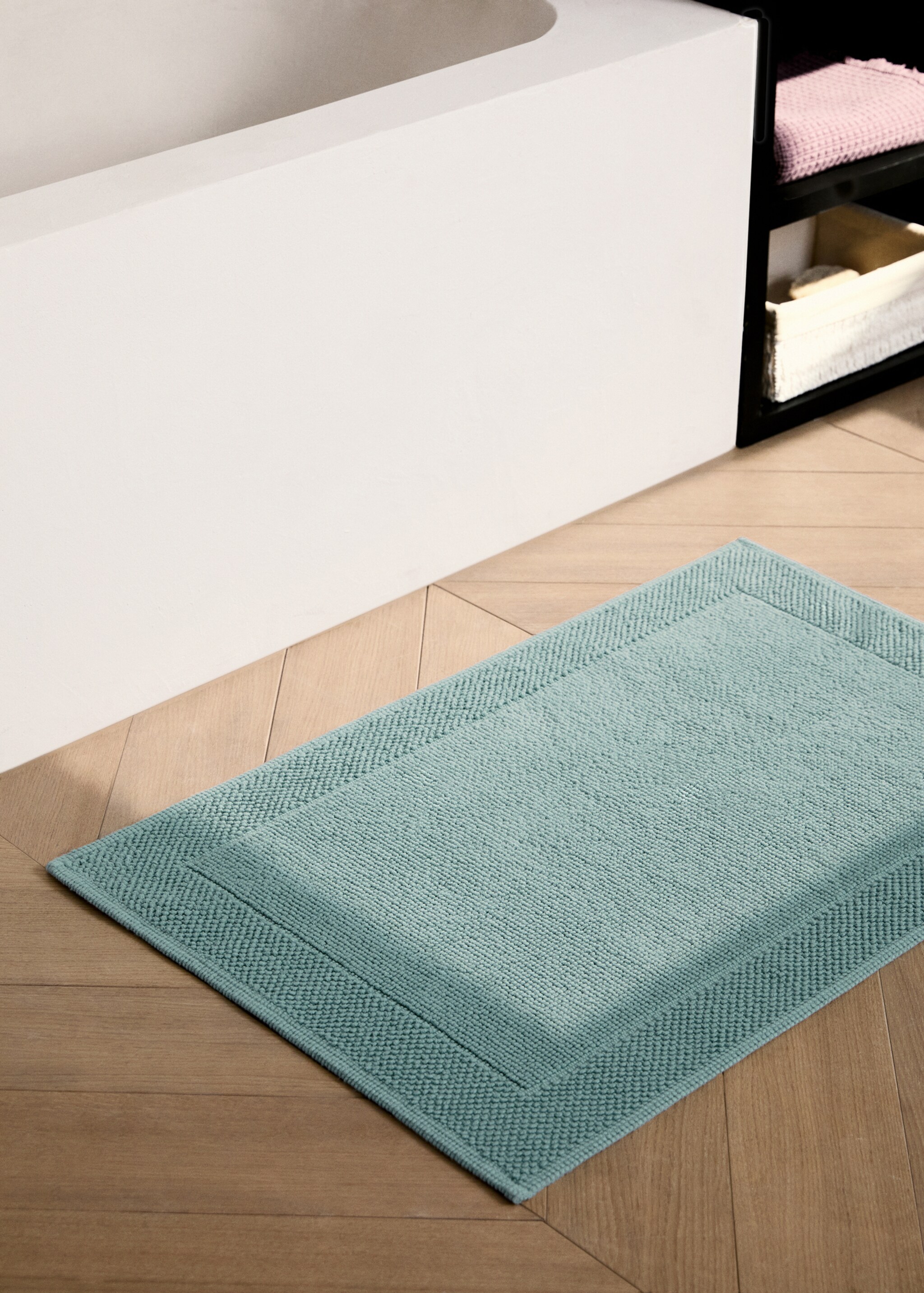 Bath mat with frame design - General plane, Blue. Ref: 87043300-00.