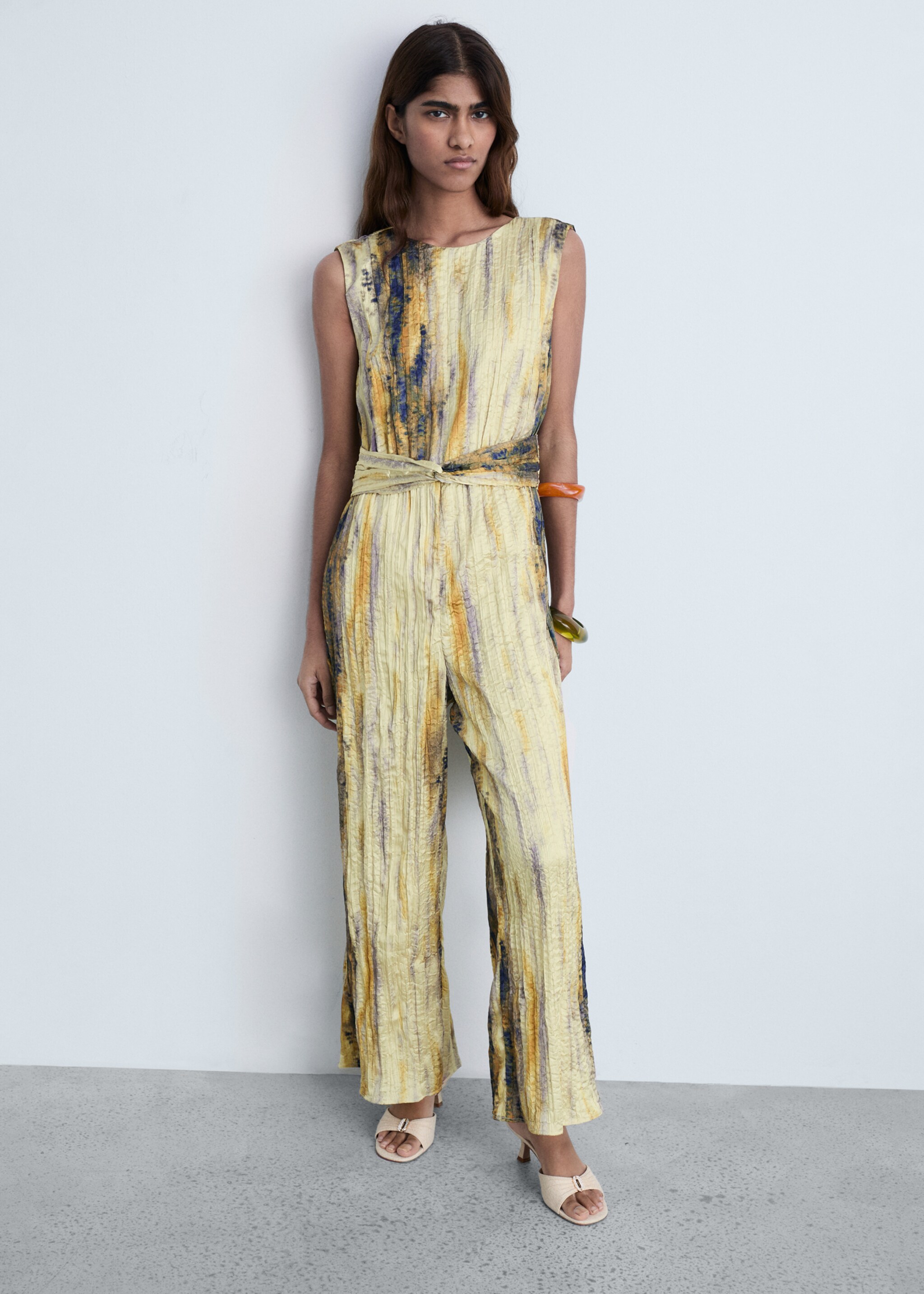 Long satin textured jumpsuit - General plane, Pastel Yellow. Ref: 87044063-00.