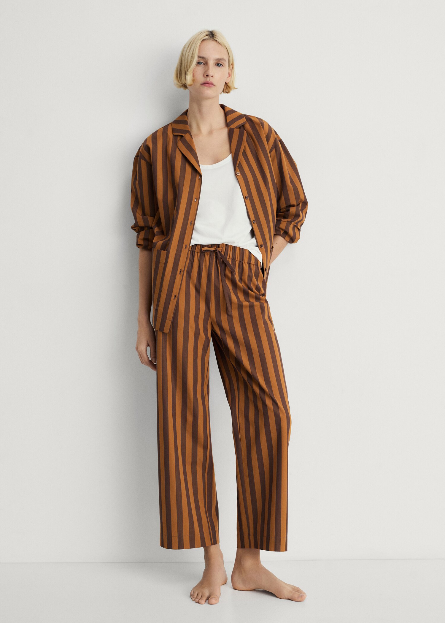 Woven two-tone striped trousers - General plane