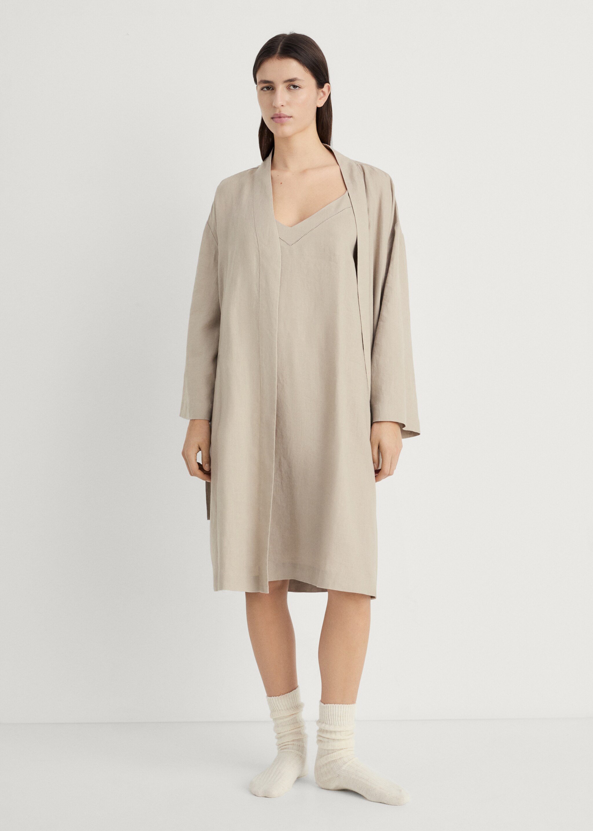 Linen nightgown - General plane, Sand. Ref: 87044403-00.