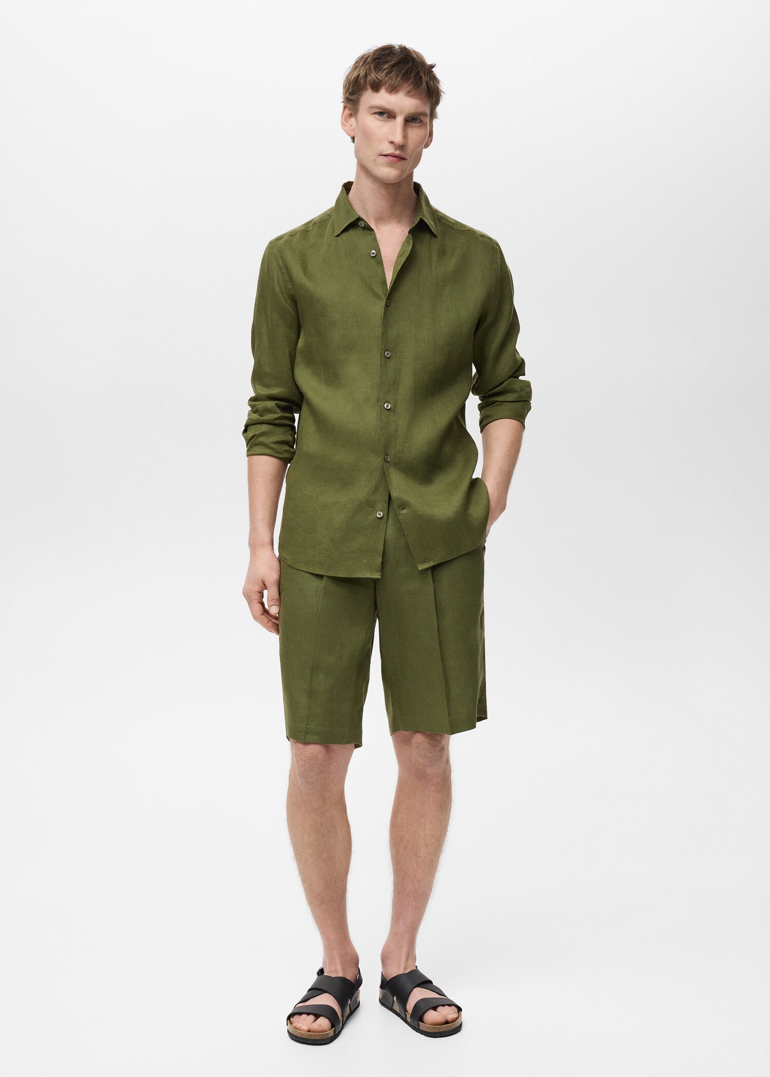 Bermudas 100% lino pinzas - Plano general