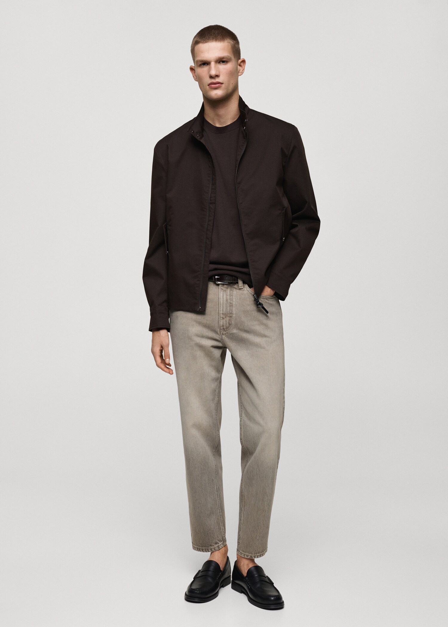 Cropped carrot-fit jeans - General plane