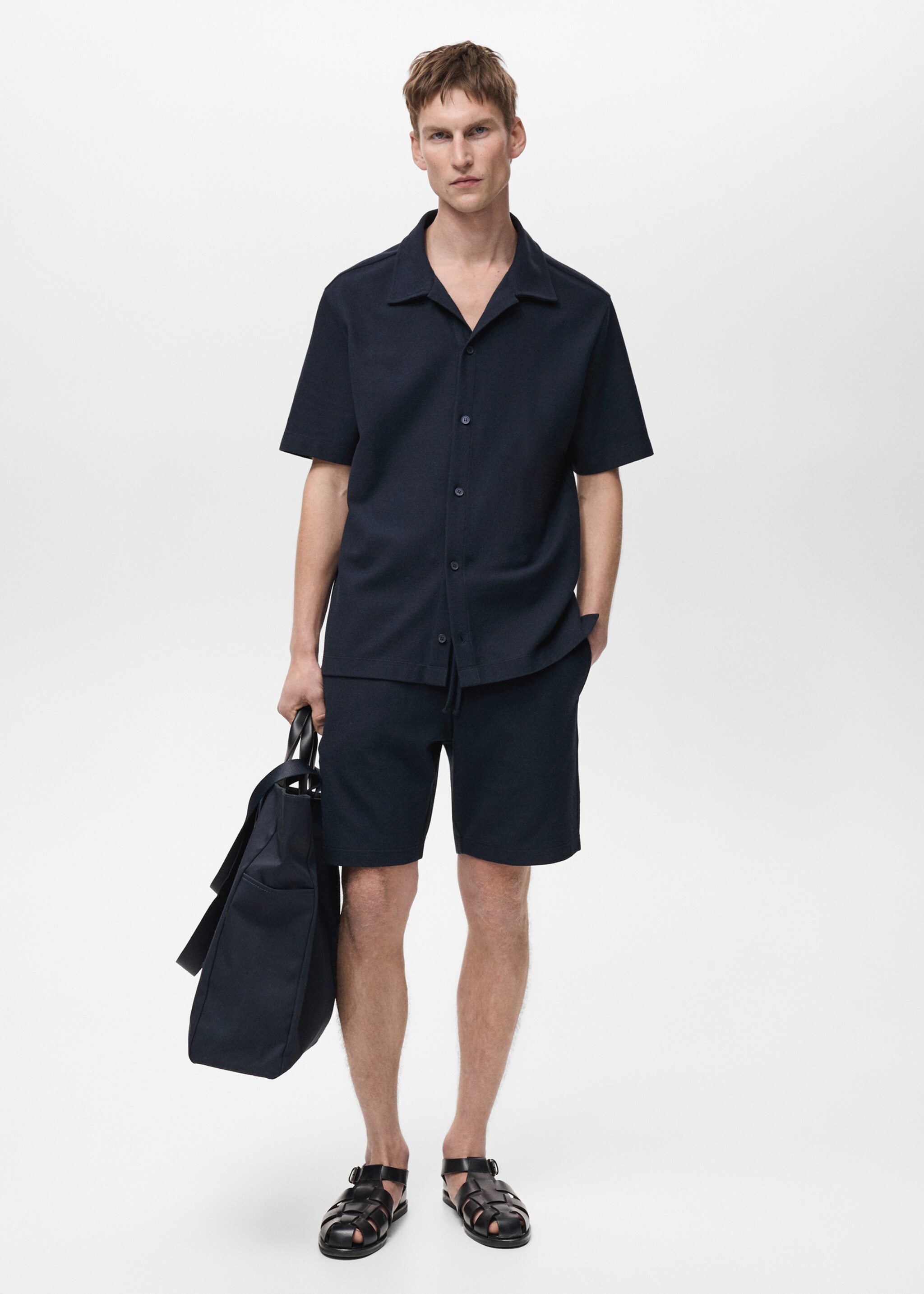 Chemise maille structurée - Plan général, Bleu marine foncé. Ref: 87045925-00.