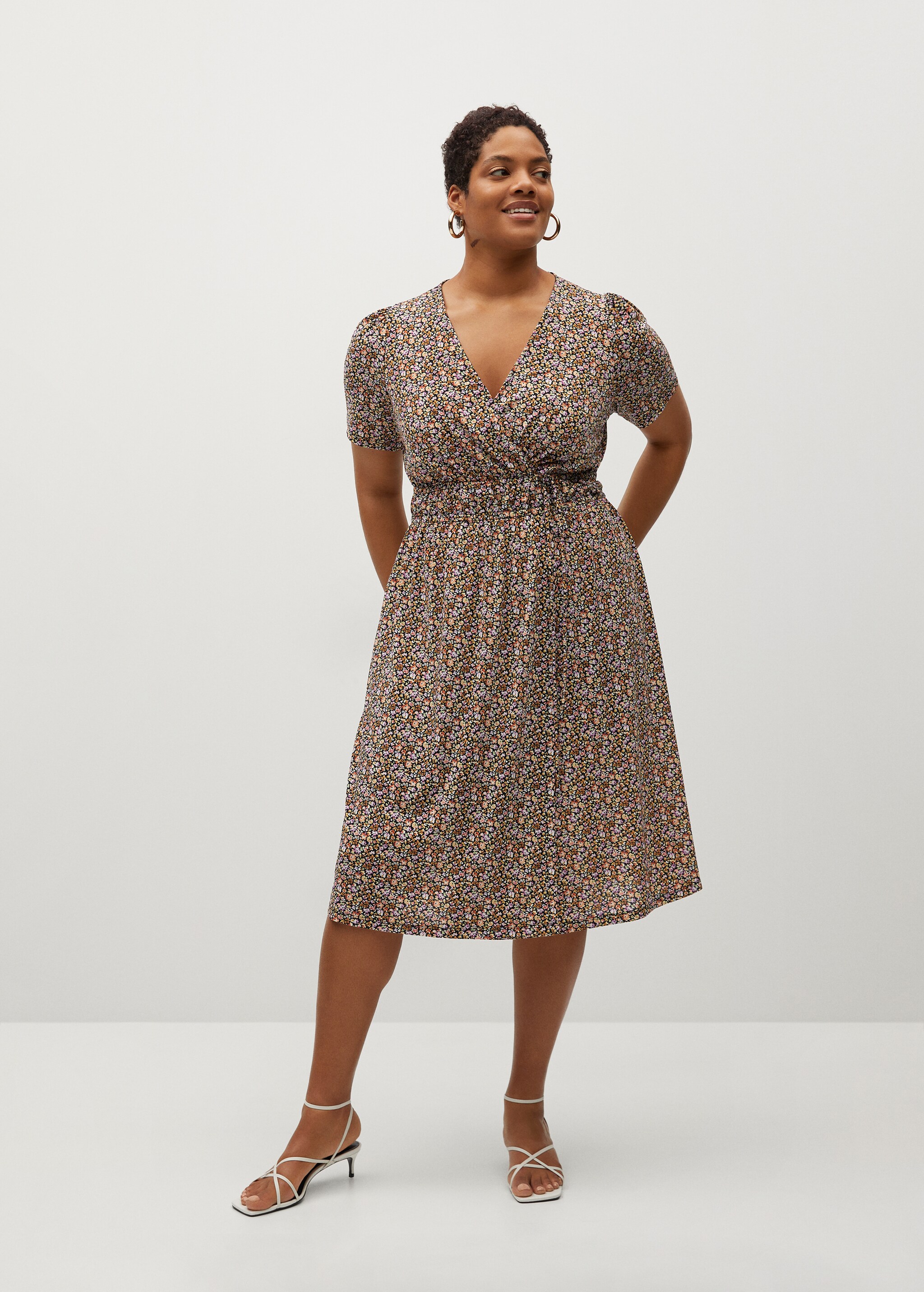 Vestido cruzado estampado - Plano general