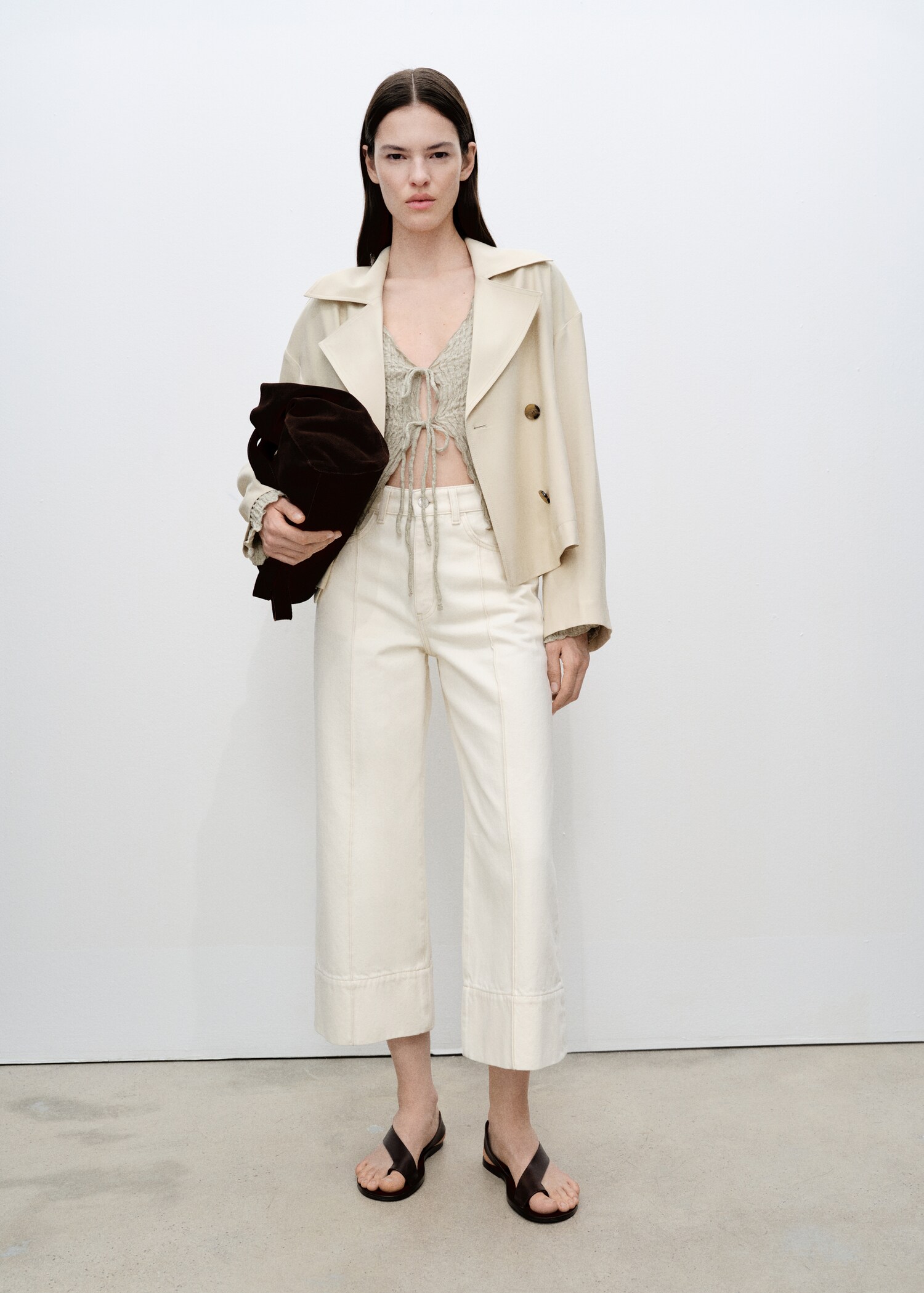 Double-breasted cropped trench coat - General plane