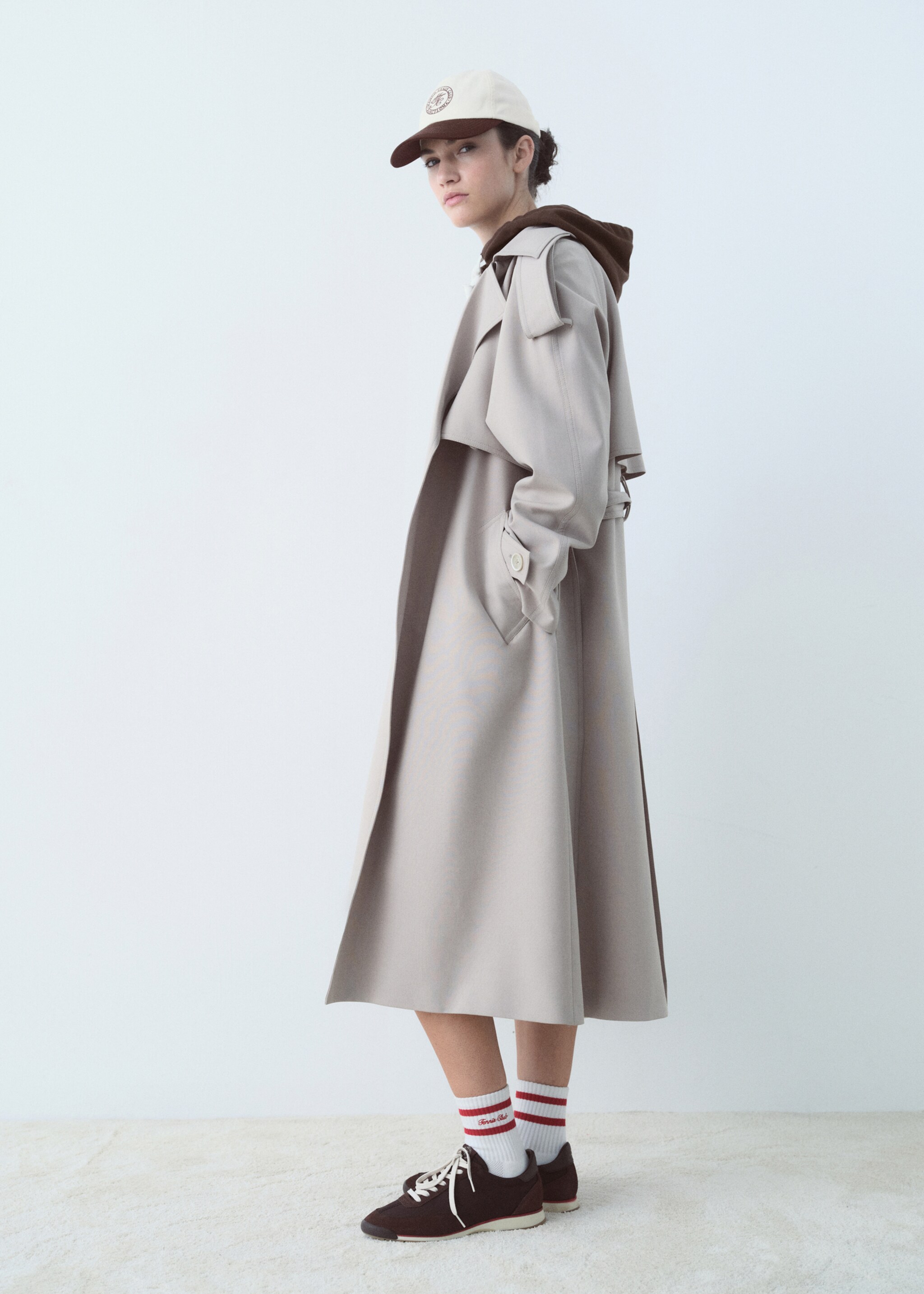 Cap mit Kontrastdetail - Allgemeine Ansicht, Braun. Ref: 87047707-00.