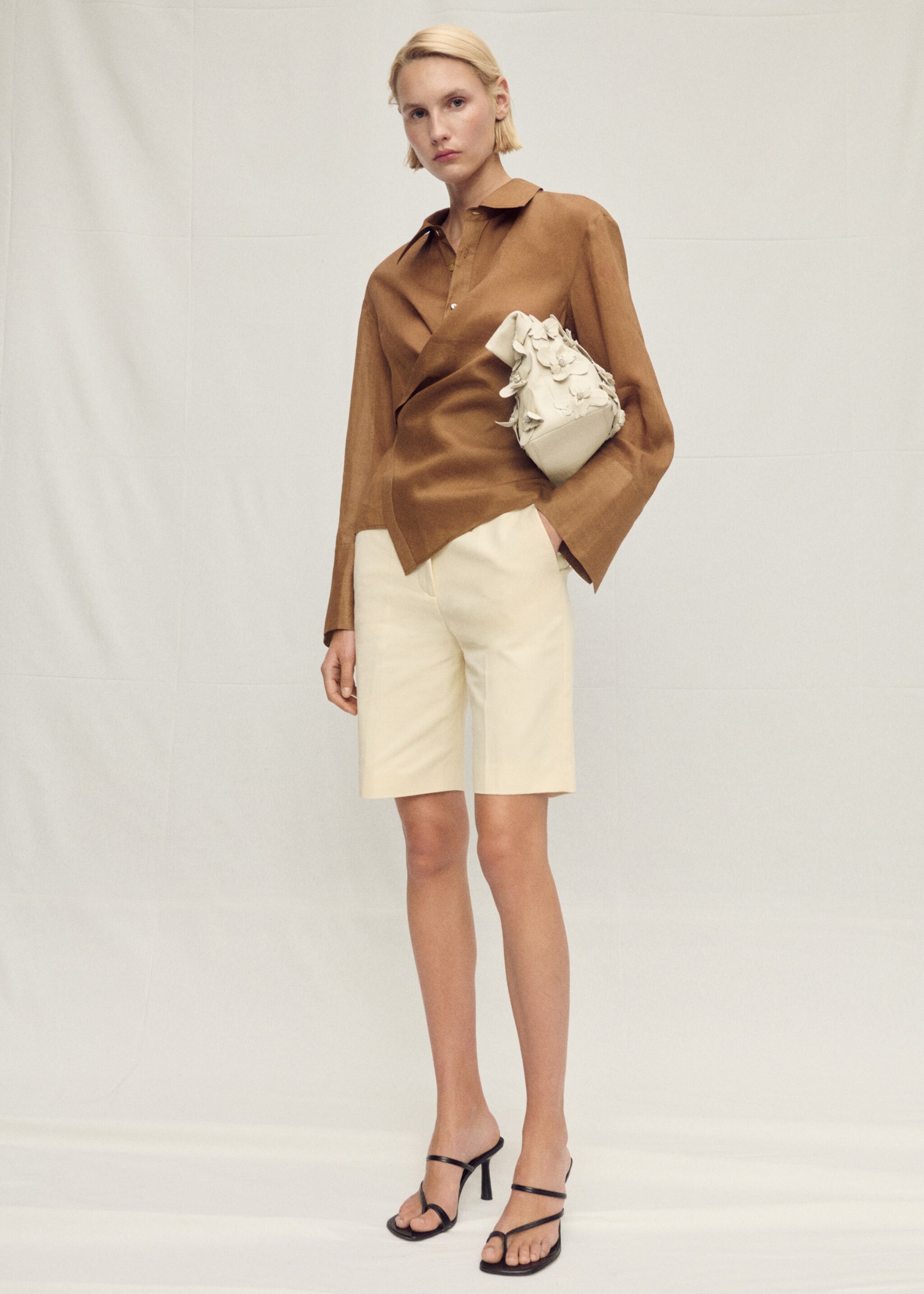 Ramie shirt with asymmetrical closure - General plane, Brown. Ref: 87047896-00.